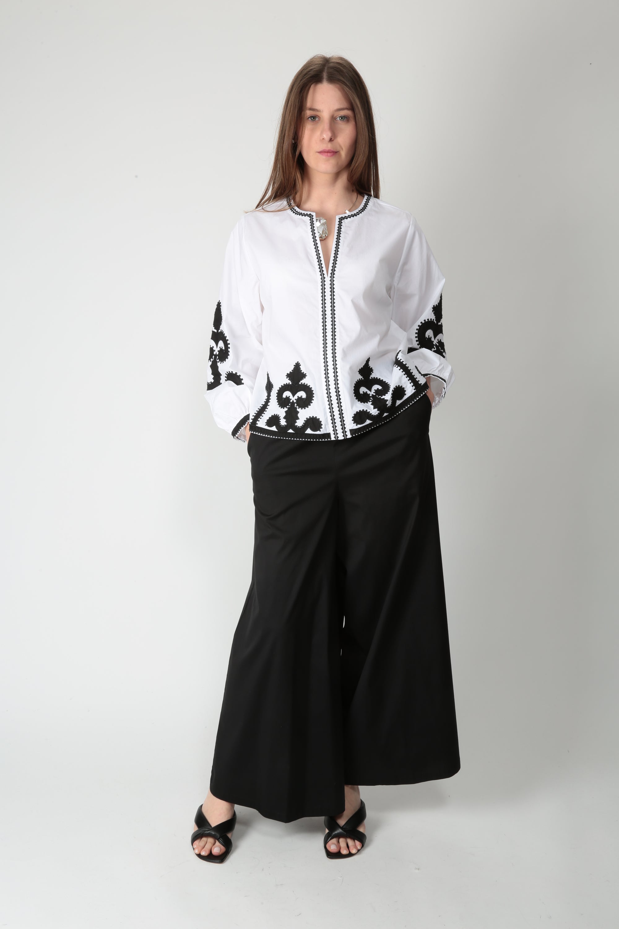 Maida Mila Camicia con ricamo 261M1260 - Gulie Atelier