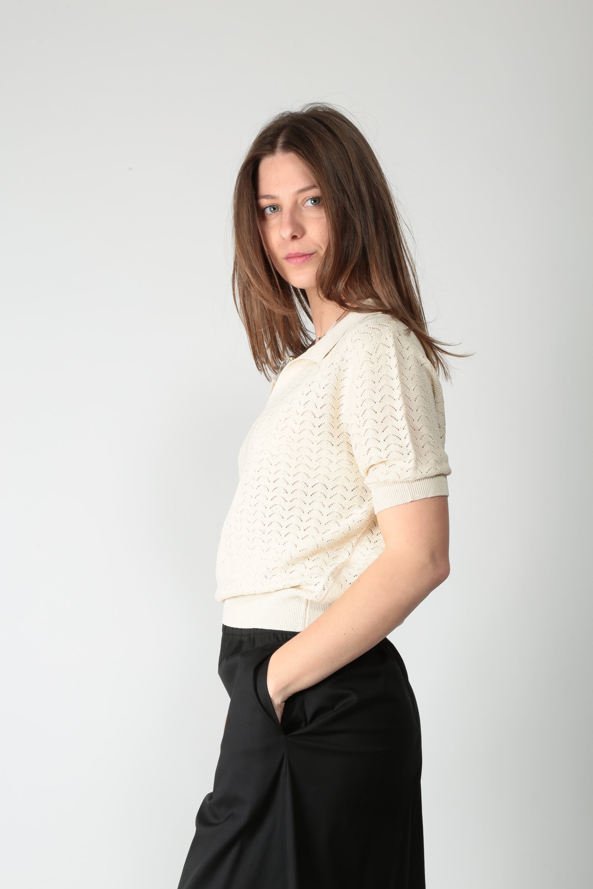https://admin.shopify.com/store/gulieshop/products/16077380616541#:~:text=https%3A//www.gulieshop.it%20%E2%80%BA%20products%20%E2%80%BA%20maida%2Dmila%2Dmaglia%2Da%2Dpolo%2Dcon%2Dpaillettes%2D261m1133