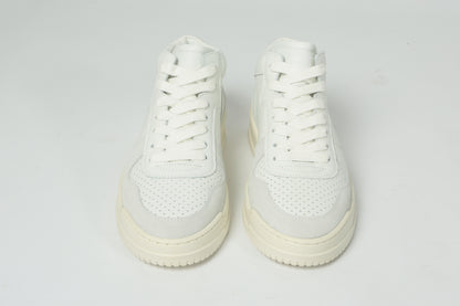 https://admin.shopify.com/store/gulieshop/products/8641198653789#:~:text=resi%20self%2Dservice-,Copenhagen%20Sneakers%20in%20pelle%20e%20camoscio%20alta%20CPH167,-Contenuto%20multimediale%201