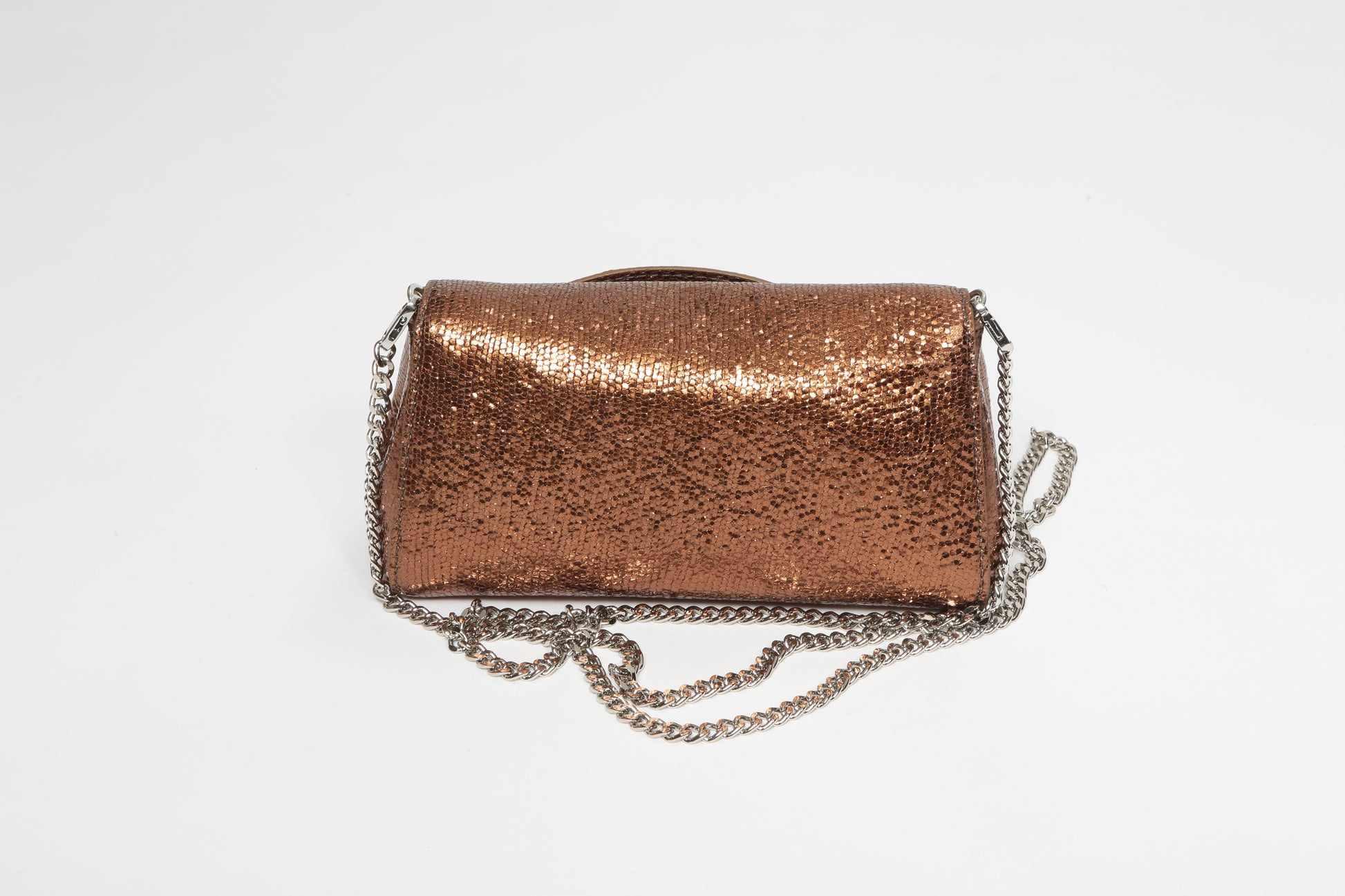 https://admin.shopify.com/store/gulieshop/products/9841928110429#:~:text=https%3A//www.gulieshop.it%20%E2%80%BA%20products%20%E2%80%BA%20orciani%2Dborsa%2Dclutch%2Dgossip%2Dlight%2Db02169