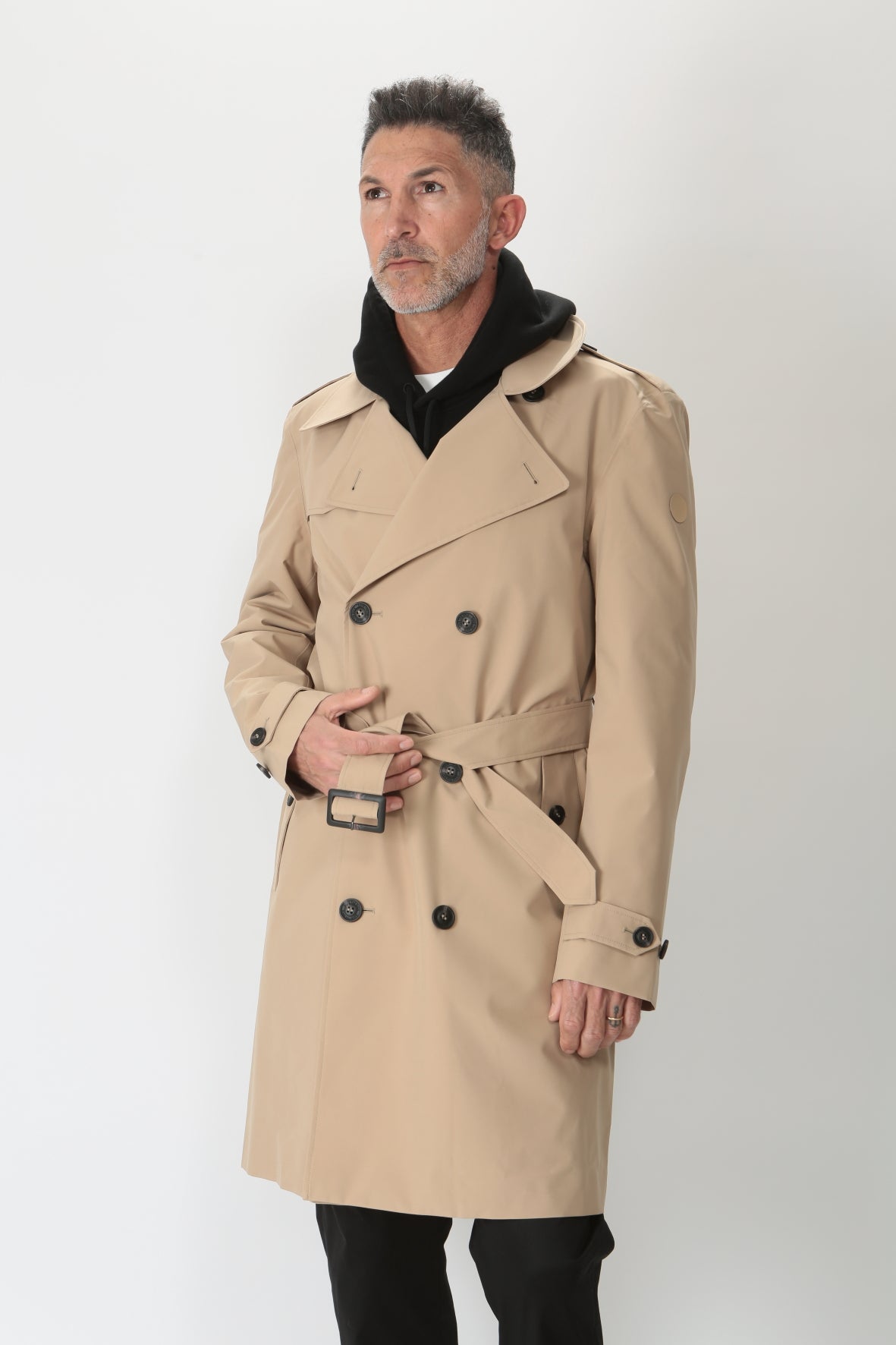 https://admin.shopify.com/store/gulieshop/products/9044483539293#:~:text=Invia-,Save%20the%20duck%20Trench%20in%20tessuto%20tecnico%20D41585M%20Grin18,-Contenuto%20multimediale%201