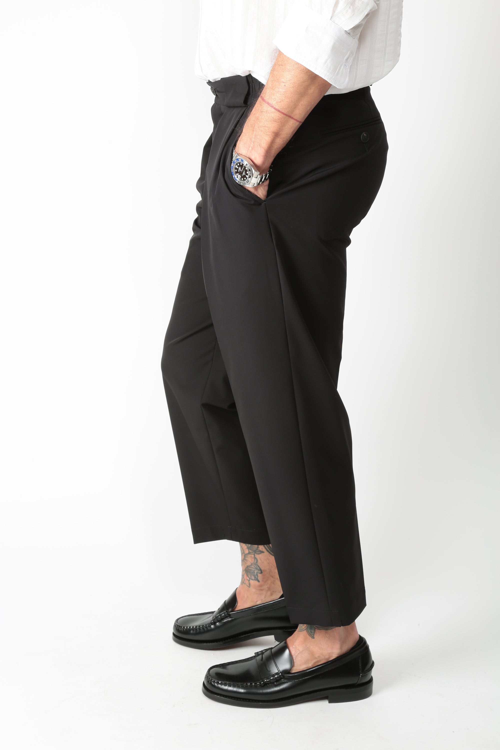 https://admin.shopify.com/store/gulieshop/products/16062076027229#:~:text=https%3A//www.gulieshop.it%20%E2%80%BA%20products%20%E2%80%BA%20brando%2Dper%2Dlubiam%2Dpantalone%2Din%2Dtessuto%2Dtecnico%2D65206%2D6%2D8198
