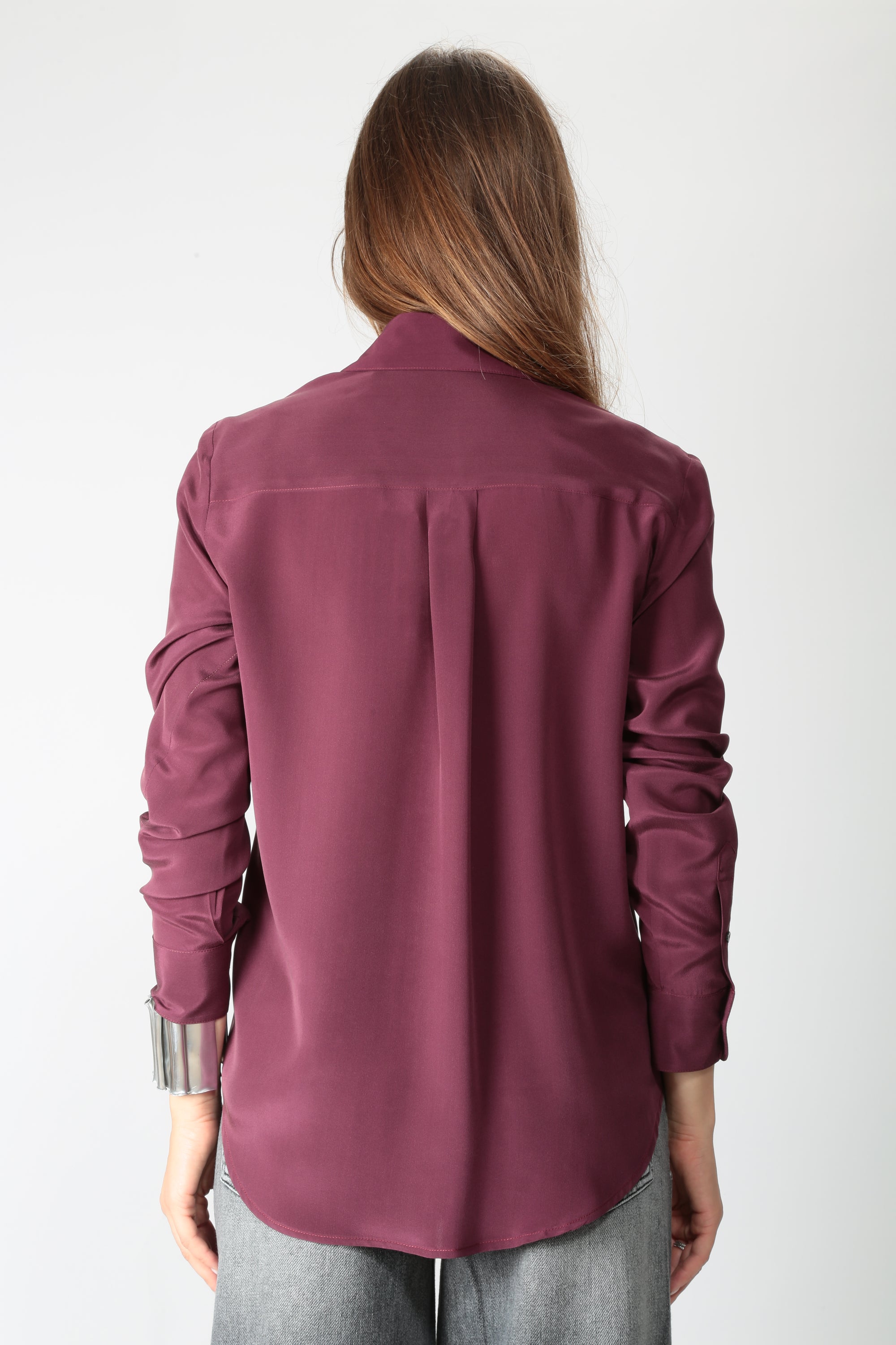 https://www.gulieshop.it › products › camicetta-snob-camicia-in-seta-con-taschini-31421-579