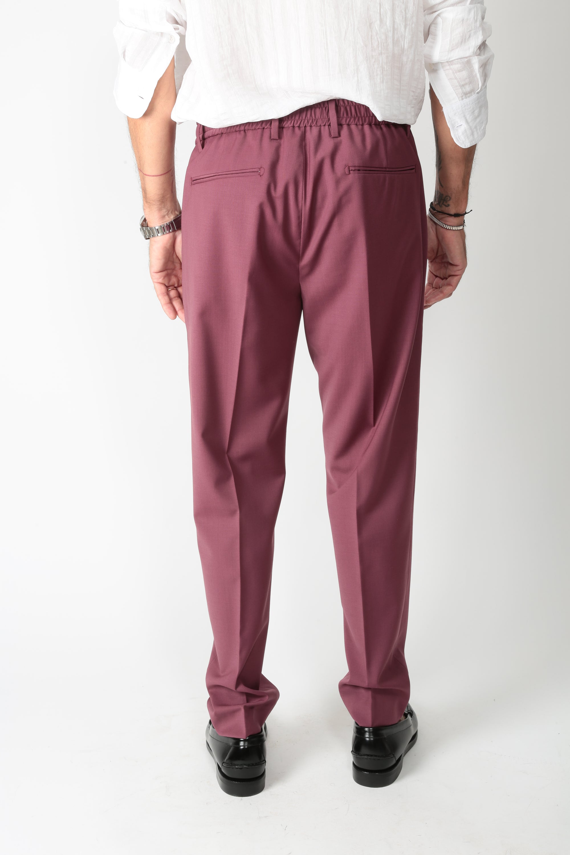 https://admin.shopify.com/store/gulieshop/products/16062075666781#:~:text=https%3A//www.gulieshop.it%20%E2%80%BA%20products%20%E2%80%BA%20d%2Dalessandrini%2Dpantalone%2Dcon%2Dpinces%2Ddupl004%2Dpl0072