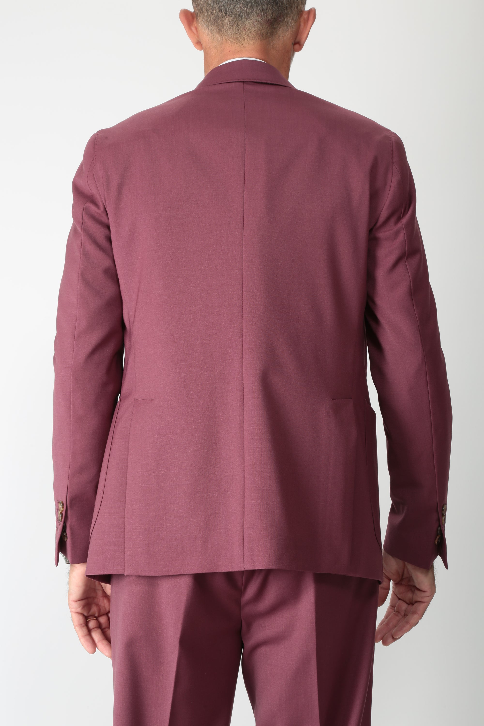 https://admin.shopify.com/store/gulieshop/products/16062076158301#:~:text=https%3A//www.gulieshop.it%20%E2%80%BA%20products%20%E2%80%BA%20d%2Dalessandrini%2Dgiacca%2Dmonopetto%2Ddugm0006%2Dpl072