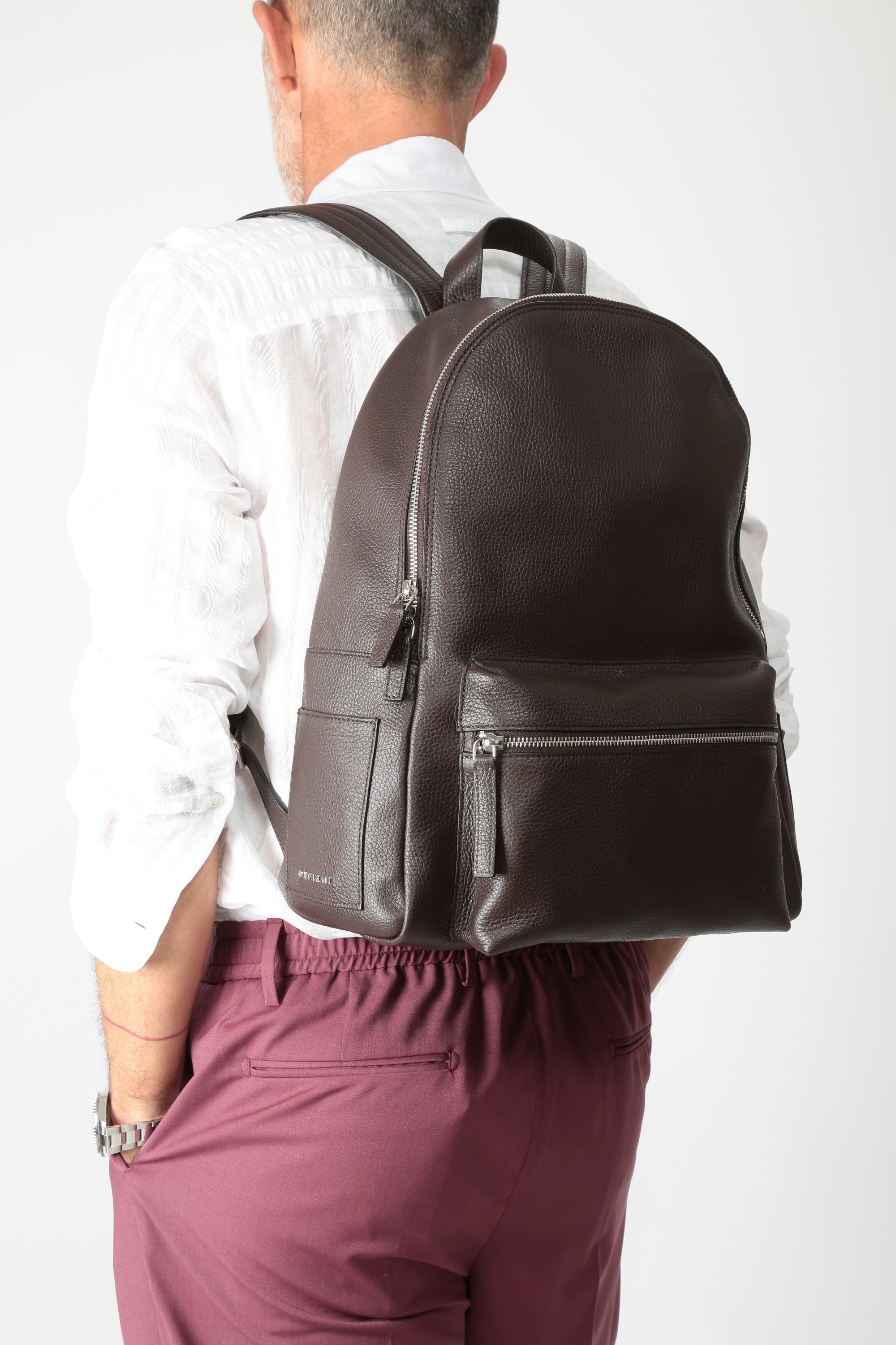 https://admin.shopify.com/store/gulieshop/products/16034966471005#:~:text=https%3A//www.gulieshop.it%20%E2%80%BA%20products%20%E2%80%BA%20orciani%2Dzaino%2Din%2Dpelle%2Dlaio%2Dp00711