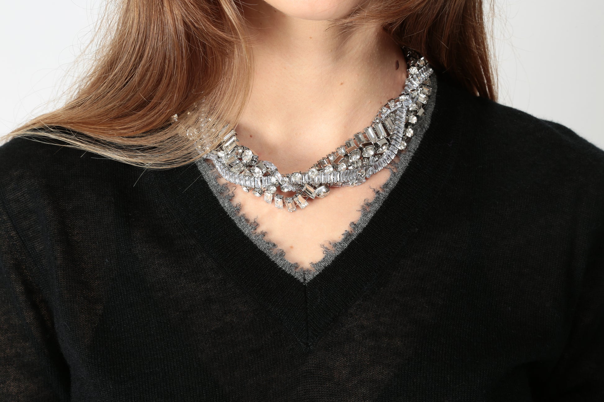 https://admin.shopify.com/store/gulieshop/products/15632039280989#:~:text=https%3A//www.gulieshop.it%20%E2%80%BA%20products%20%E2%80%BA%20kangra%2Dmaglia%2Dscollo%2Da%2Dv%2D2922%2D02%2D39210