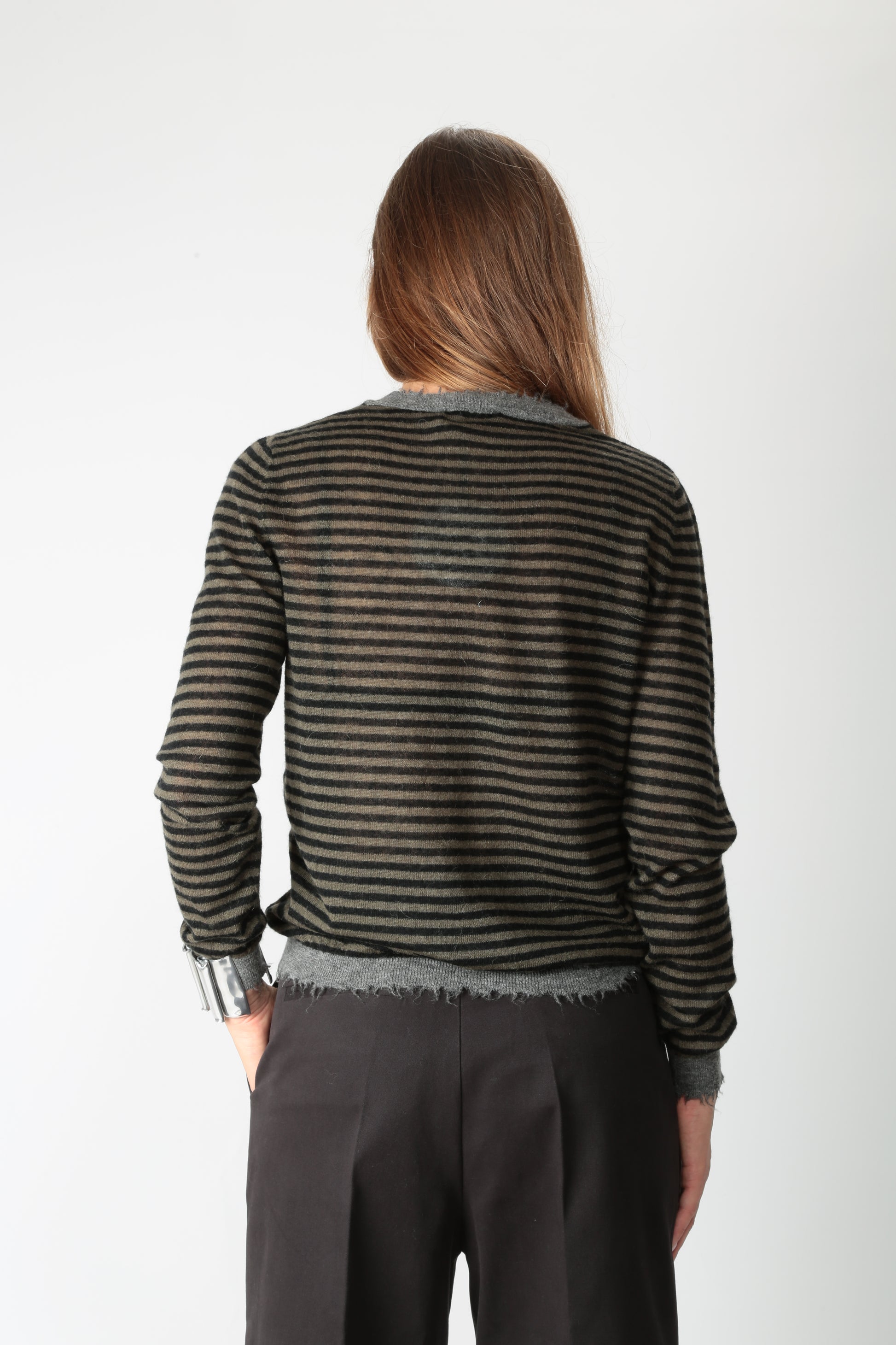 https://admin.shopify.com/store/gulieshop/products/15632039543133#:~:text=https%3A//www.gulieshop.it%20%E2%80%BA%20products%20%E2%80%BA%20kangra%2Dmaglia%2Drigata%2Dmisto%2Dlana%2D2920%2D01%2D39208