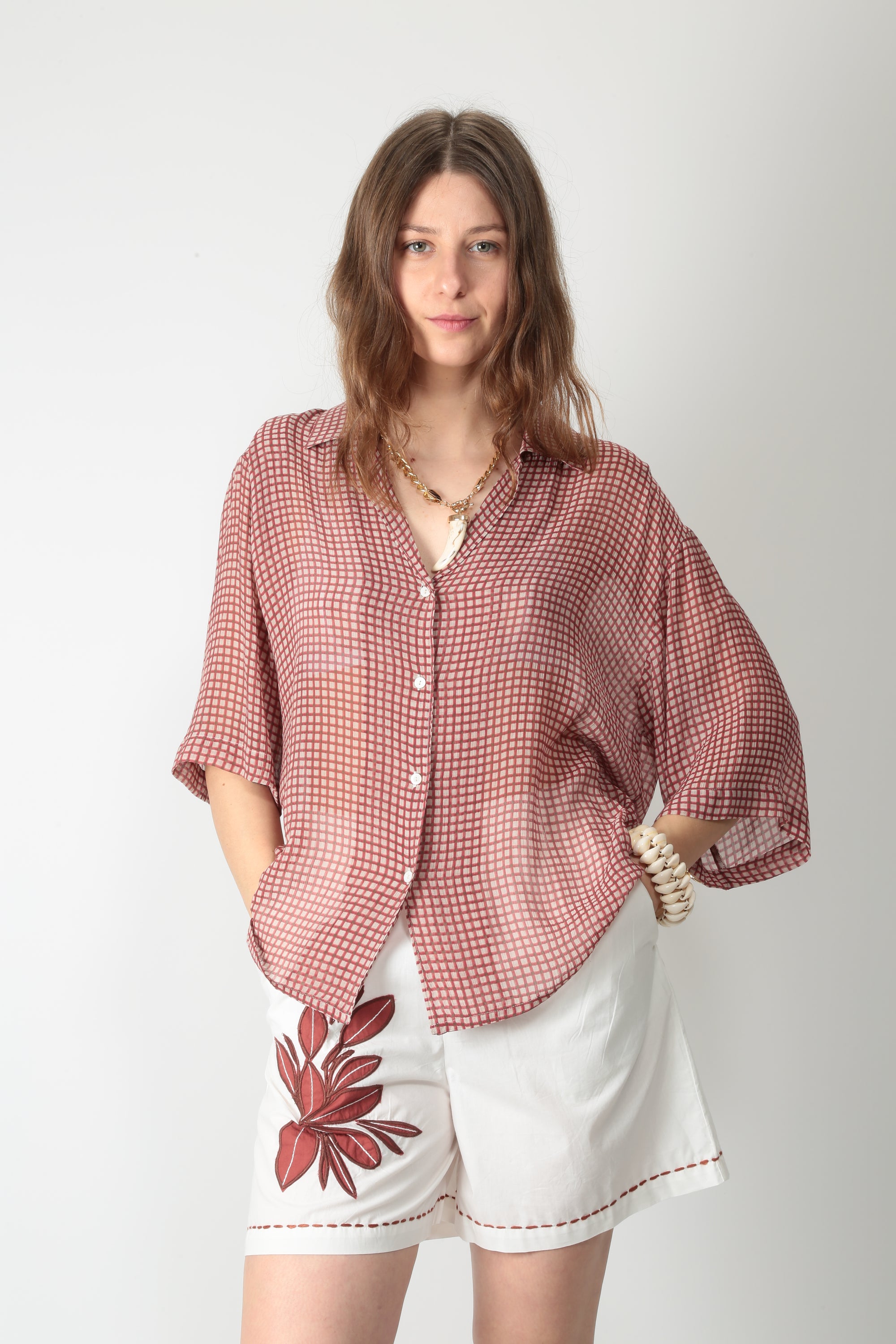 https://admin.shopify.com/store/gulieshop/products/16199767130461#:~:text=https%3A//www.gulieshop.it%20%E2%80%BA%20products%20%E2%80%BA%20diega%2Dcamicia%2Dbowling%2Dmisto%2Dseta%2Dcatana%2D11252