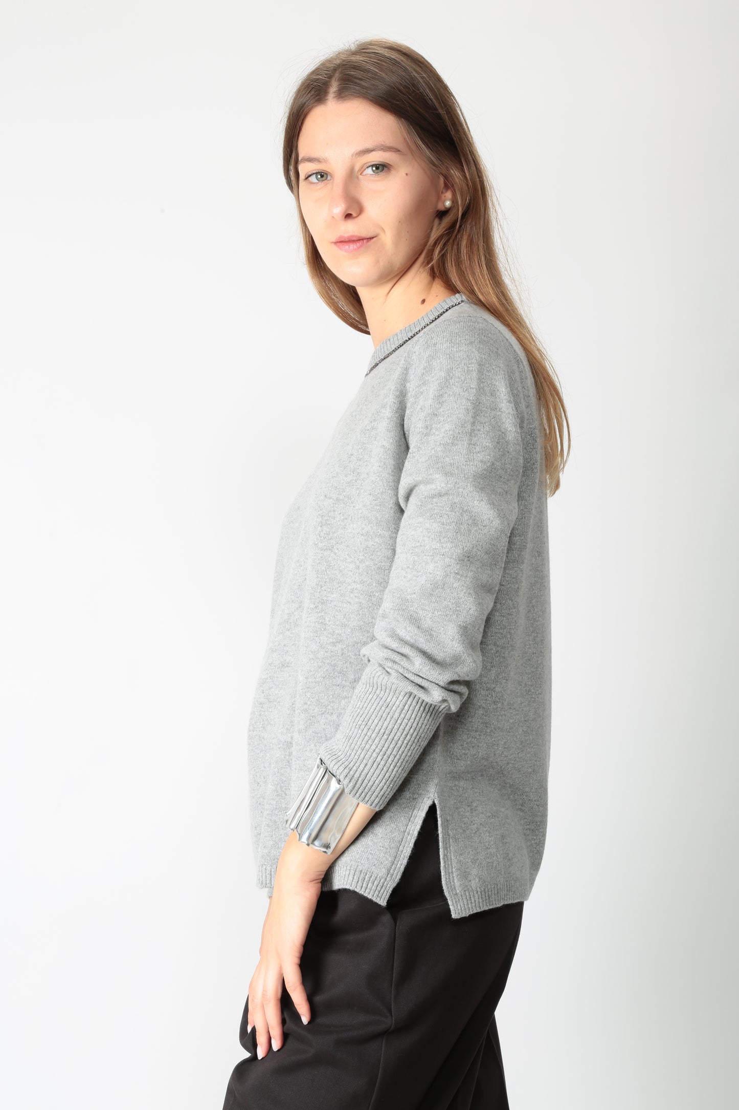 https://admin.shopify.com/store/gulieshop/products/15632039182685#:~:text=https%3A//www.gulieshop.it%20%E2%80%BA%20products%20%E2%80%BA%20kangra%2Dmaglia%2Din%2Dmisto%2Dlana%2D2582%2D13%2D39114