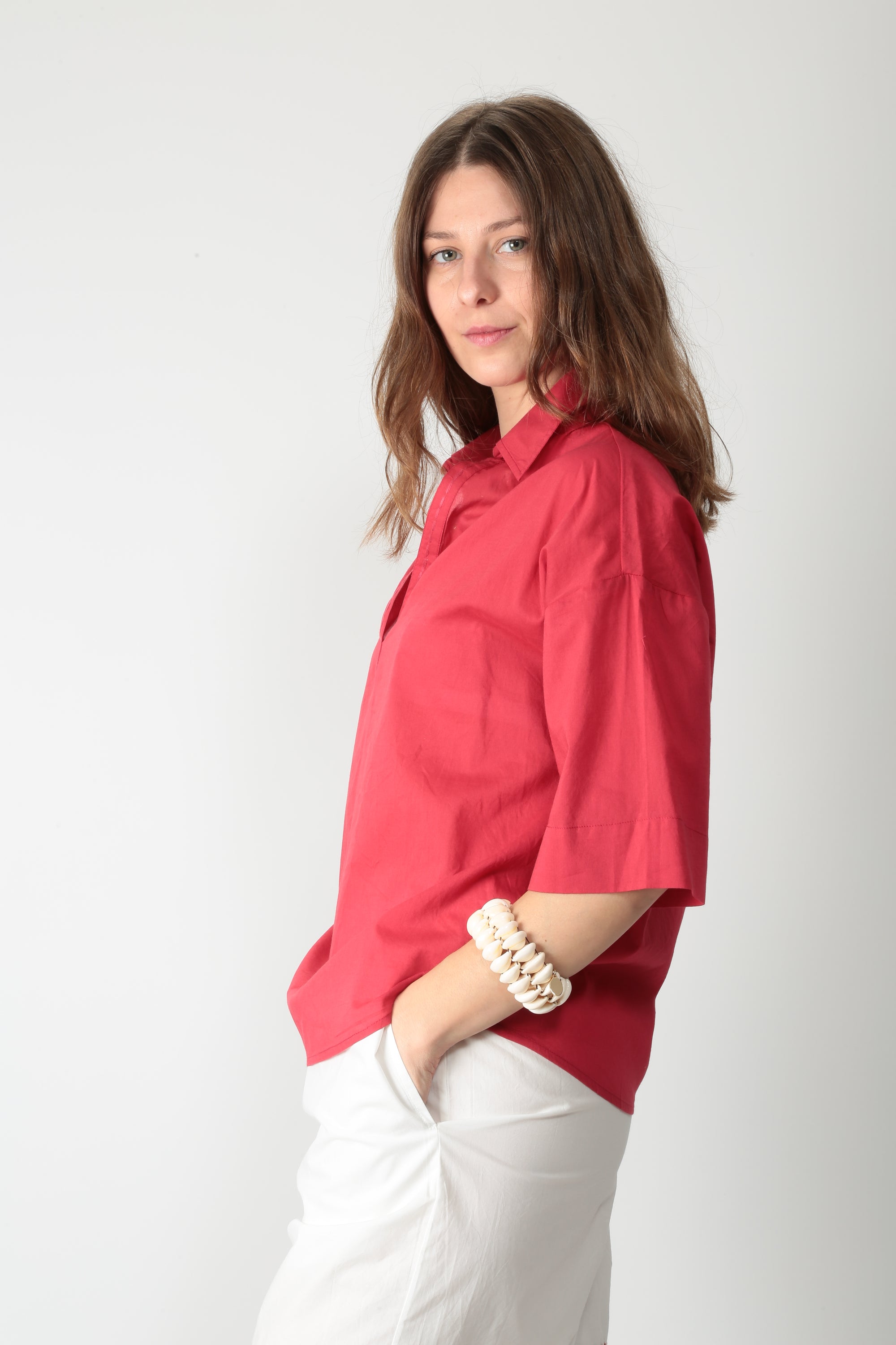 https://admin.shopify.com/store/gulieshop/products/16176817635677#:~:text=https%3A//www.gulieshop.it%20%E2%80%BA%20products%20%E2%80%BA%20diega%2Dcamicia%2Da%2Dpolo%2Dtifana%2D11383