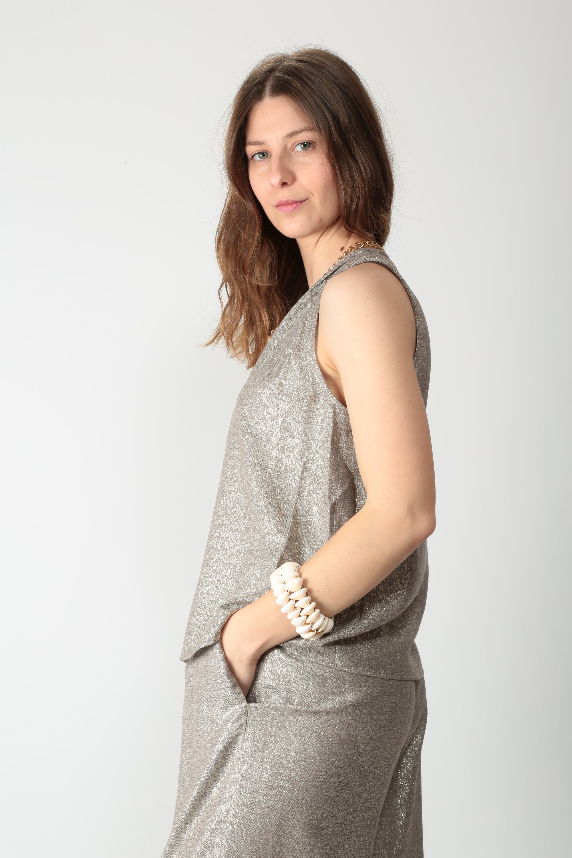 https://admin.shopify.com/store/gulieshop/products/16176817045853#:~:text=https%3A//www.gulieshop.it%20%E2%80%BA%20products%20%E2%80%BA%20diega%2Dtop%2Din%2Dlurex%2Dtaoda%2D11138