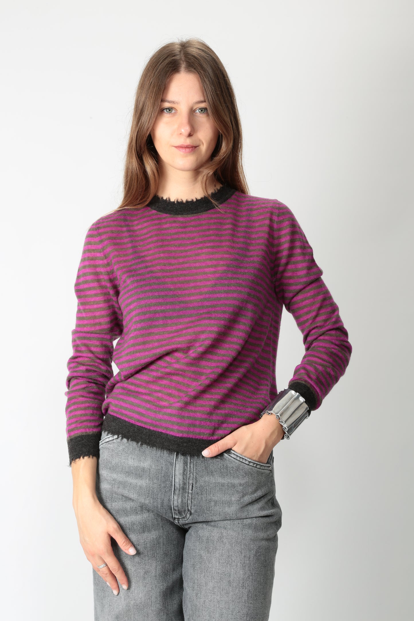 https://admin.shopify.com/store/gulieshop/products/15632039346525#:~:text=https%3A//www.gulieshop.it%20%E2%80%BA%20products%20%E2%80%BA%20kangra%2Dmaglia%2Drigata%2Dmisto%2Dlana%2D2920%2D01%2D39207