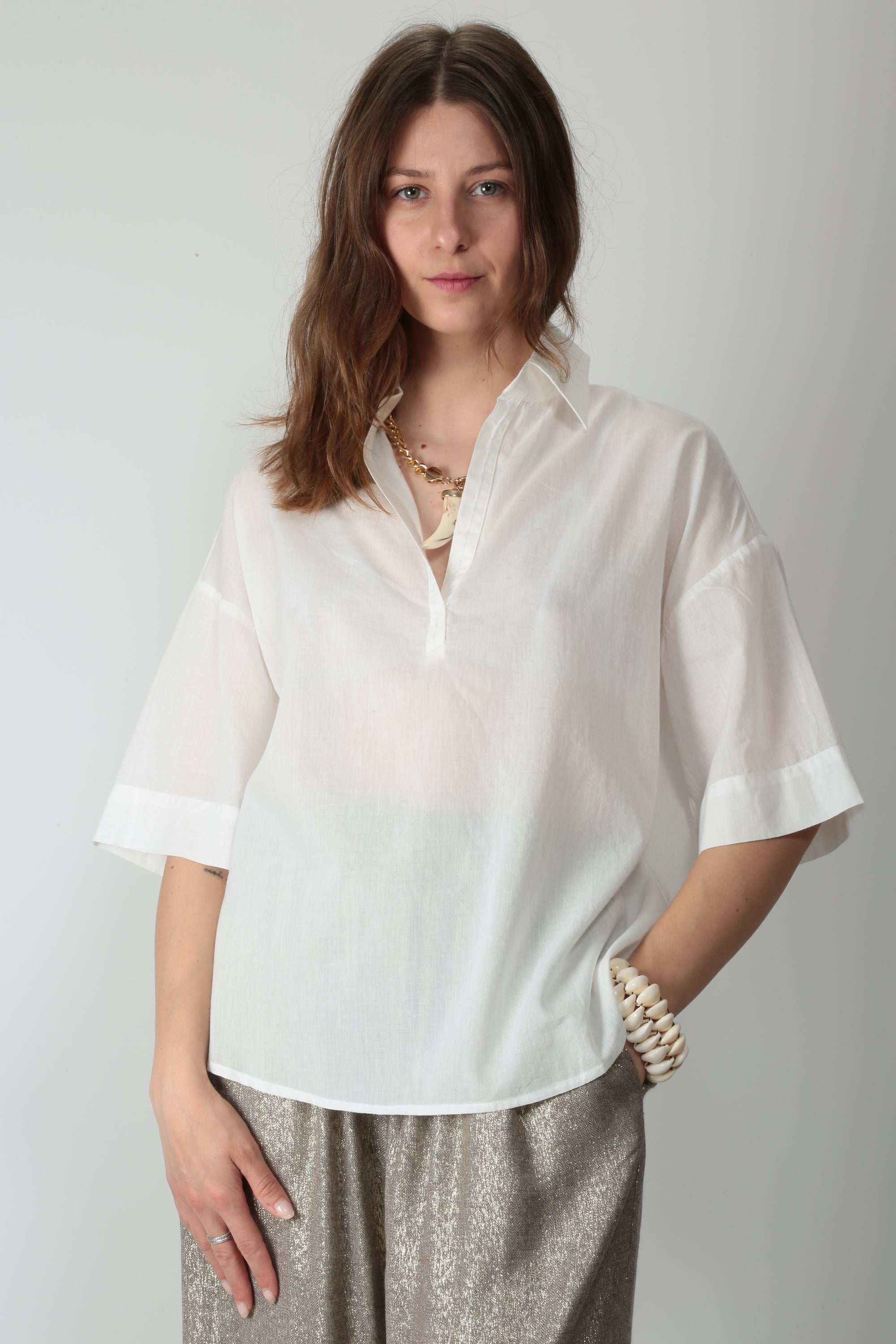 https://admin.shopify.com/store/gulieshop/products/16176817799517#:~:text=https%3A//www.gulieshop.it%20%E2%80%BA%20products%20%E2%80%BA%20diega%2Dcamicia%2Da%2Dpolo%2Dtifana%2D11384