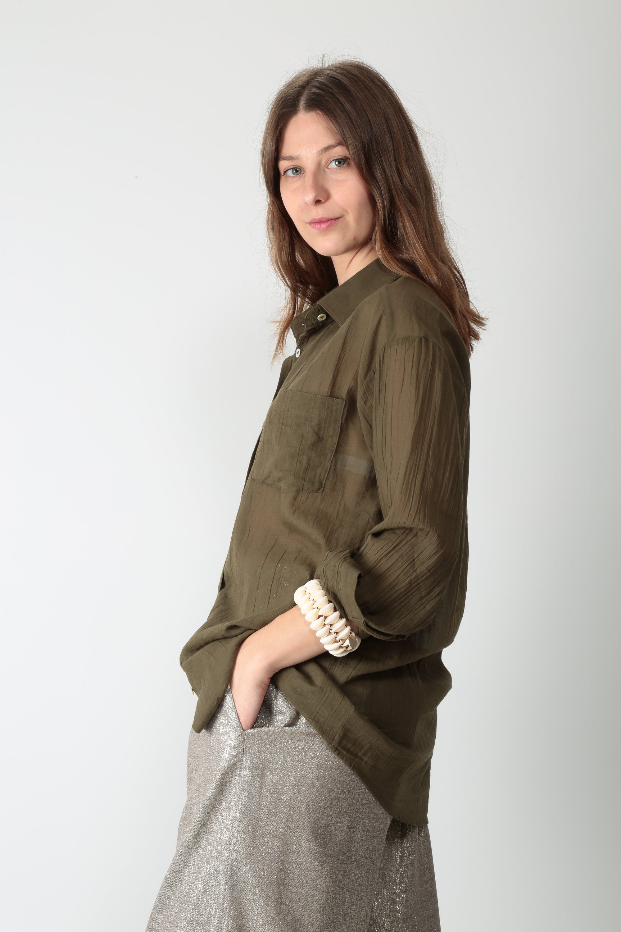 https://admin.shopify.com/store/gulieshop/products/16176817537373#:~:text=https%3A//www.gulieshop.it%20%E2%80%BA%20products%20%E2%80%BA%20diega%2Dcamicia%2Deffetto%2Dgarza%2Dcamilo%2D11393