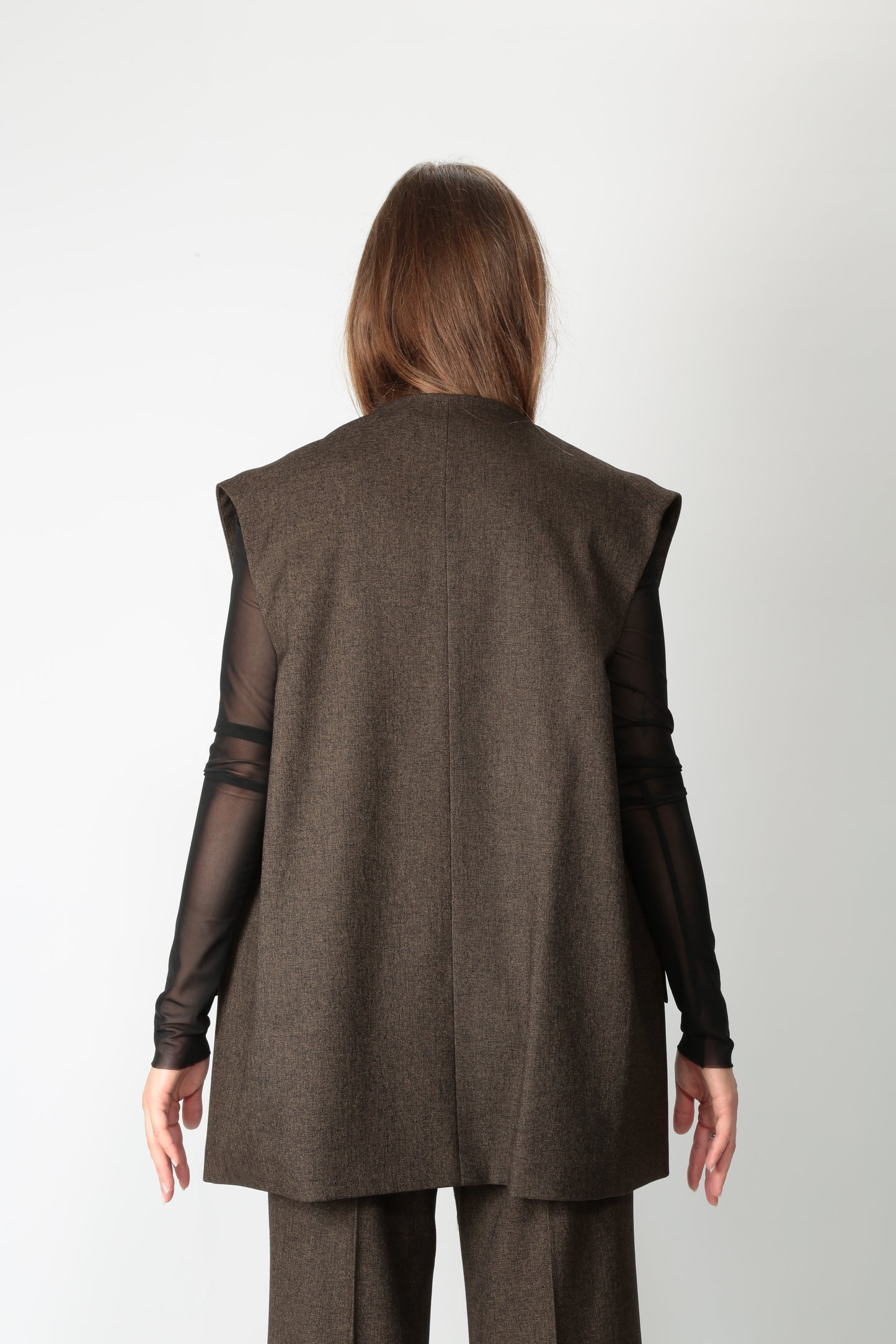 https://admin.shopify.com/store/gulieshop/products/15621934055773#:~:text=https%3A//www.gulieshop.it%20%E2%80%BA%20products%20%E2%80%BA%201978%2Dgilet%2Doversize%2Dgrisaglia%2D1