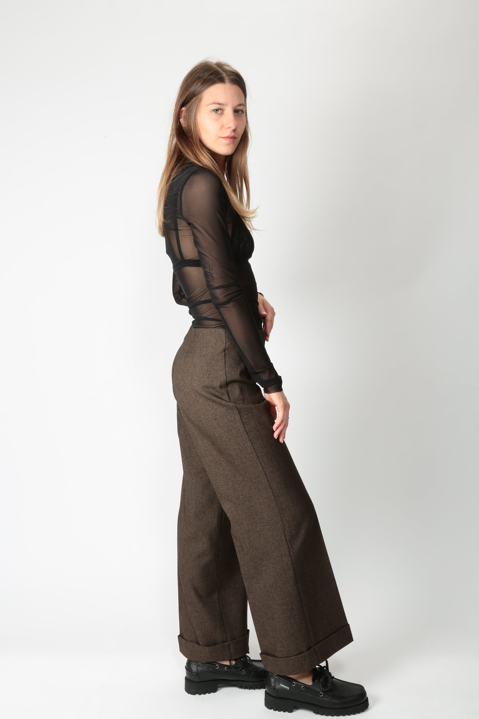 https://admin.shopify.com/store/gulieshop/products/15621934121309#:~:text=https%3A//www.gulieshop.it%20%E2%80%BA%20products%20%E2%80%BA%201978%2Dpantalone%2Dmorbido%2Dgrisaglia%2Dbelgrado%2D1