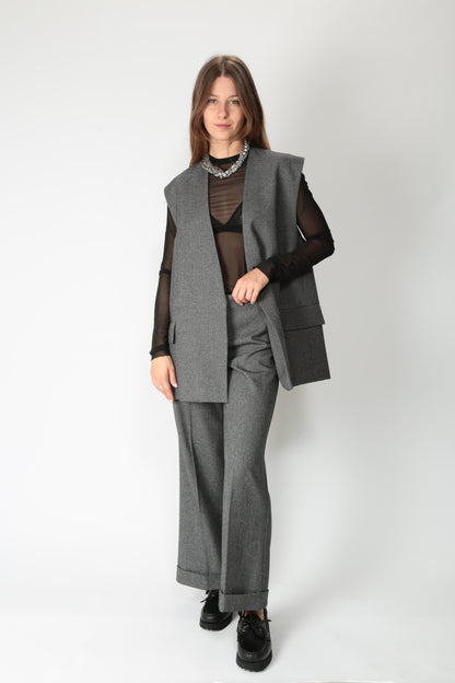 https://admin.shopify.com/store/gulieshop/products/15621934088541#:~:text=https%3A//www.gulieshop.it%20%E2%80%BA%20products%20%E2%80%BA%201978%2Dpantalone%2Dmorbido%2Dgrisaglia%2Dbelgrado
