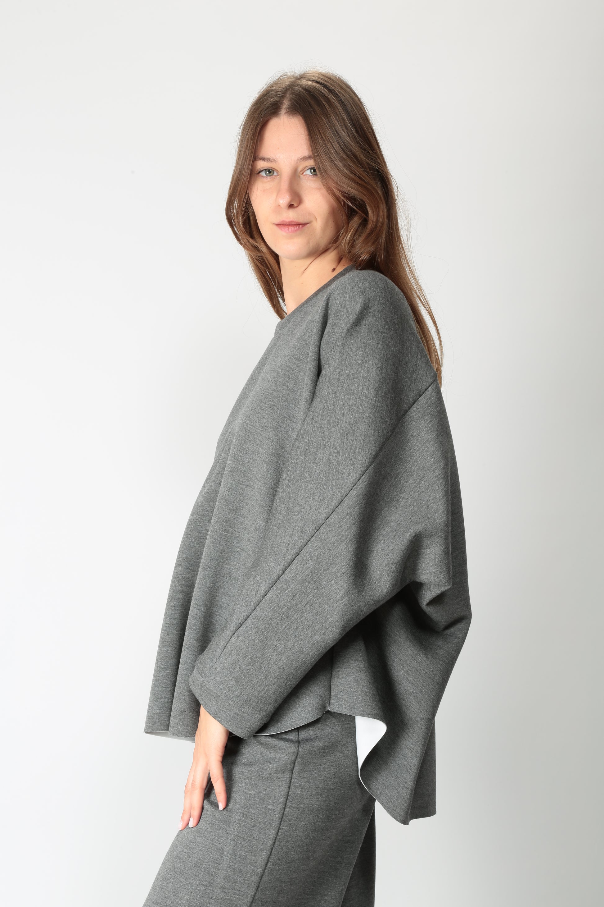 https://admin.shopify.com/store/gulieshop/products/15621943296349#:~:text=https%3A//www.gulieshop.it%20%E2%80%BA%20products%20%E2%80%BA%201978%2Dfelpa%2Din%2Dscuba%2Dginevra