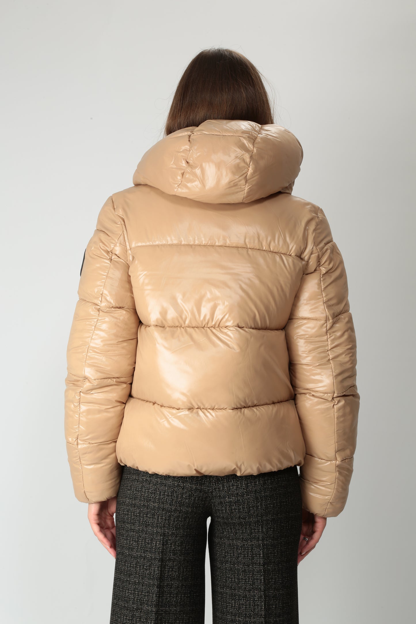 https://admin.shopify.com/store/gulieshop/products/15609271320925#:~:text=https%3A//www.gulieshop.it%20%E2%80%BA%20products%20%E2%80%BA%20save%2Dthe%2Dduck%2Dpiumino%2Dcorto%2Dbiddy%2Dlove21%2Dd31898w%2D1