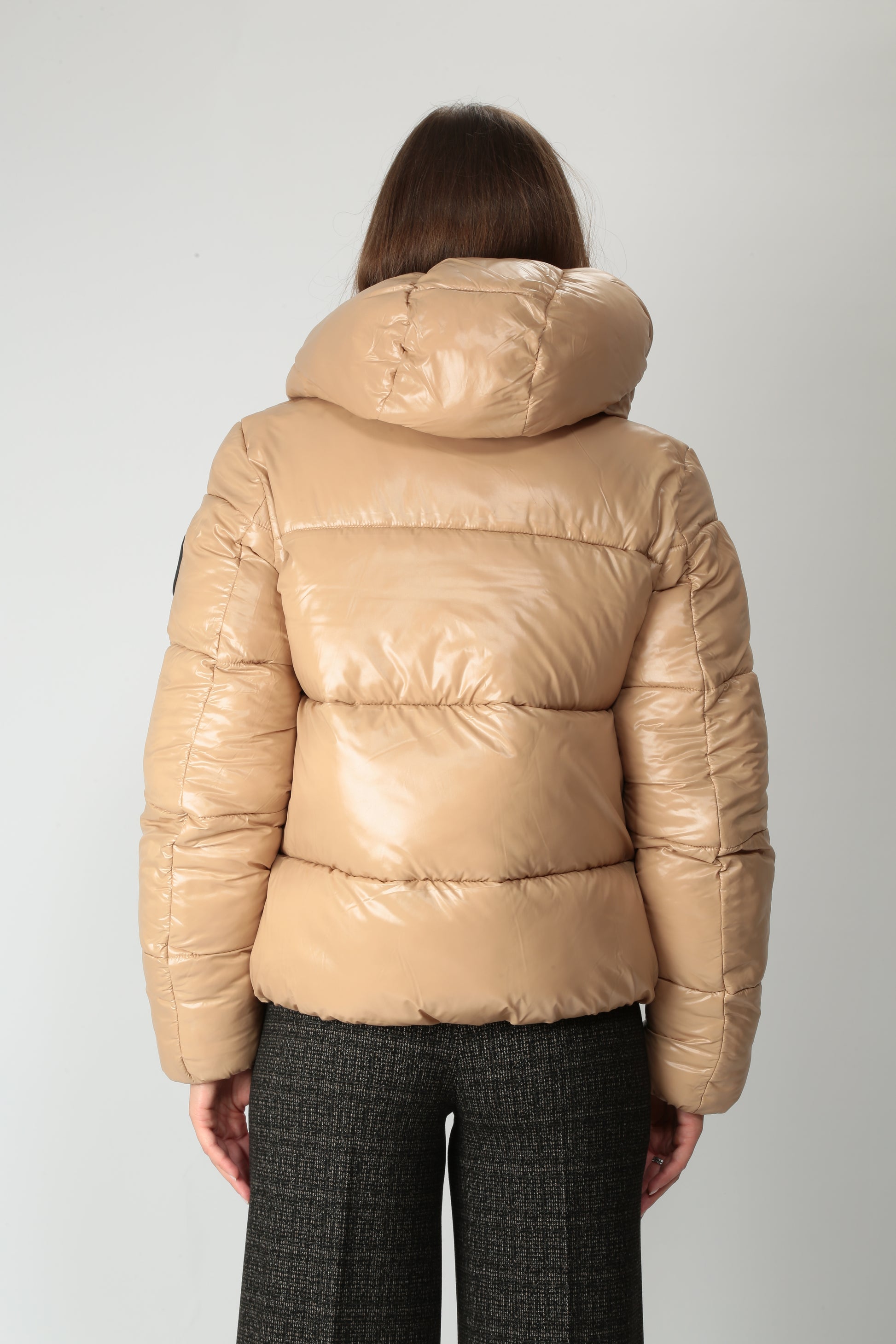 https://admin.shopify.com/store/gulieshop/products/15609271320925#:~:text=https%3A//www.gulieshop.it%20%E2%80%BA%20products%20%E2%80%BA%20save%2Dthe%2Dduck%2Dpiumino%2Dcorto%2Dbiddy%2Dlove21%2Dd31898w%2D1