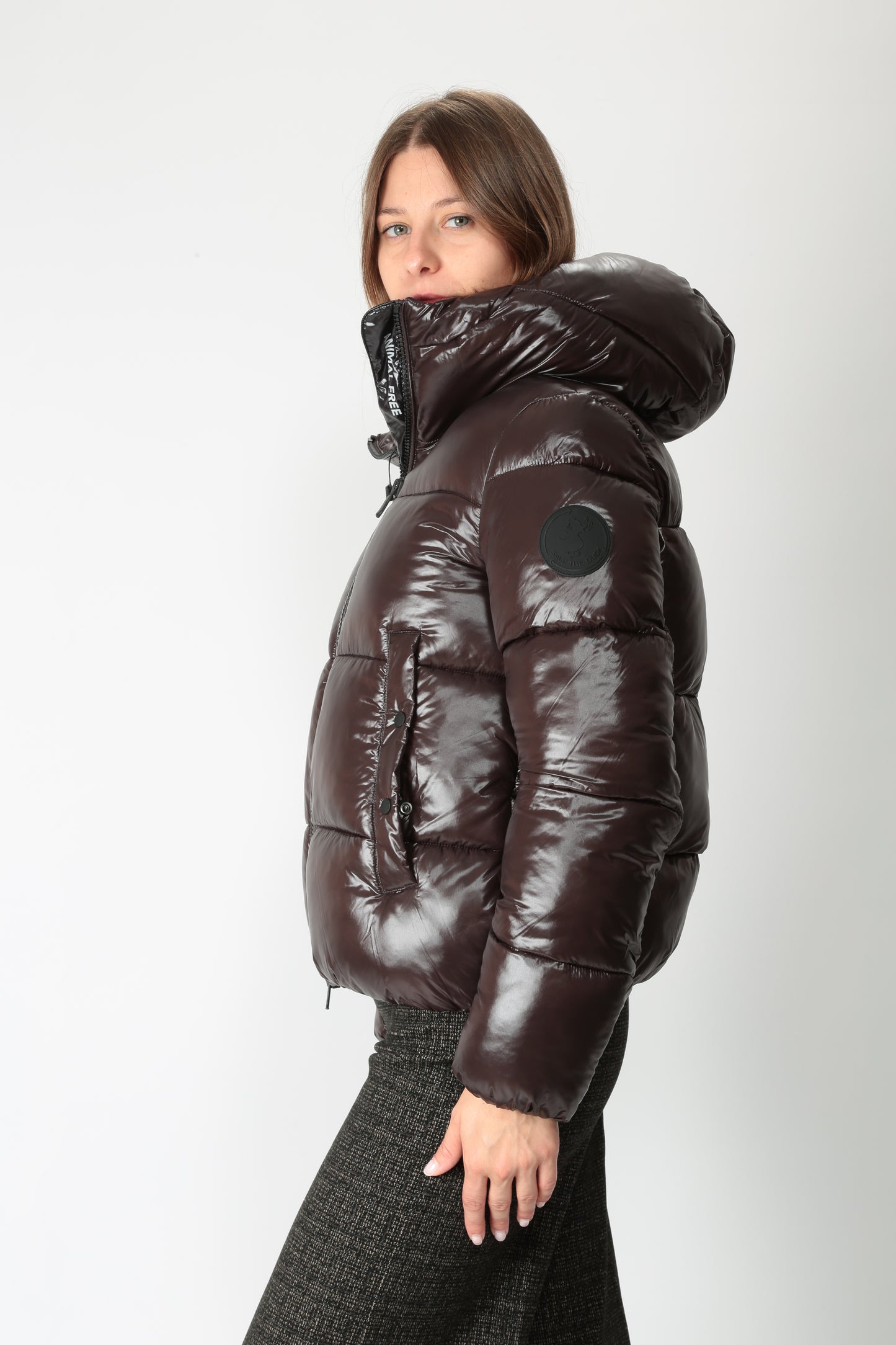 https://admin.shopify.com/store/gulieshop/products/15609270796637#:~:text=https%3A//www.gulieshop.it%20%E2%80%BA%20products%20%E2%80%BA%20save%2Dthe%2Dduck%2Dpiumino%2Dcorto%2Dbiddy%2Dlove21%2Dd31989w