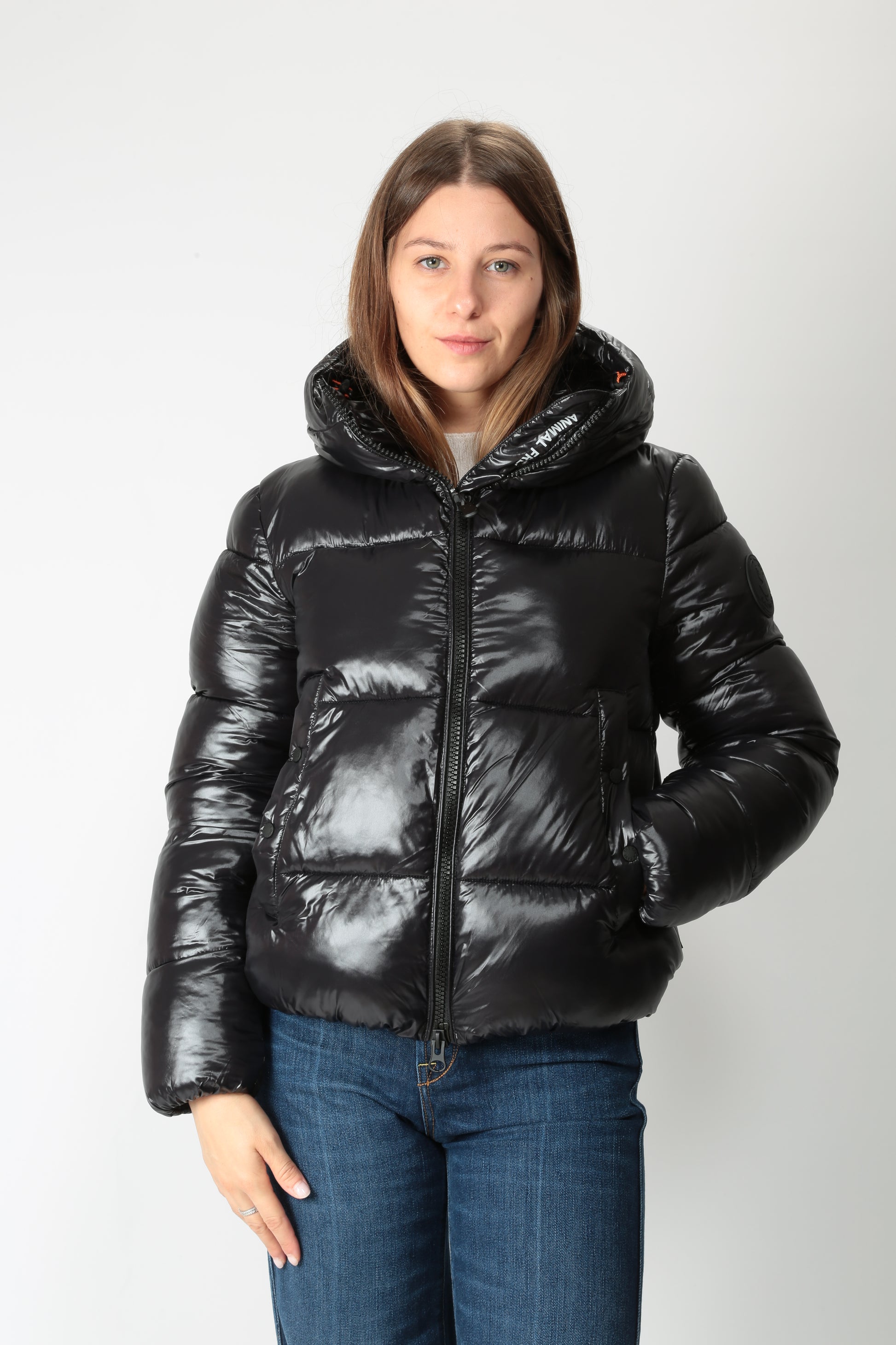 https://admin.shopify.com/store/gulieshop/products/15609270862173#:~:text=https%3A//www.gulieshop.it%20%E2%80%BA%20products%20%E2%80%BA%20save%2Dthe%2Dduck%2Dpiumino%2Dcorto%2Dbiddy%2Dlove21%2Dd31898w