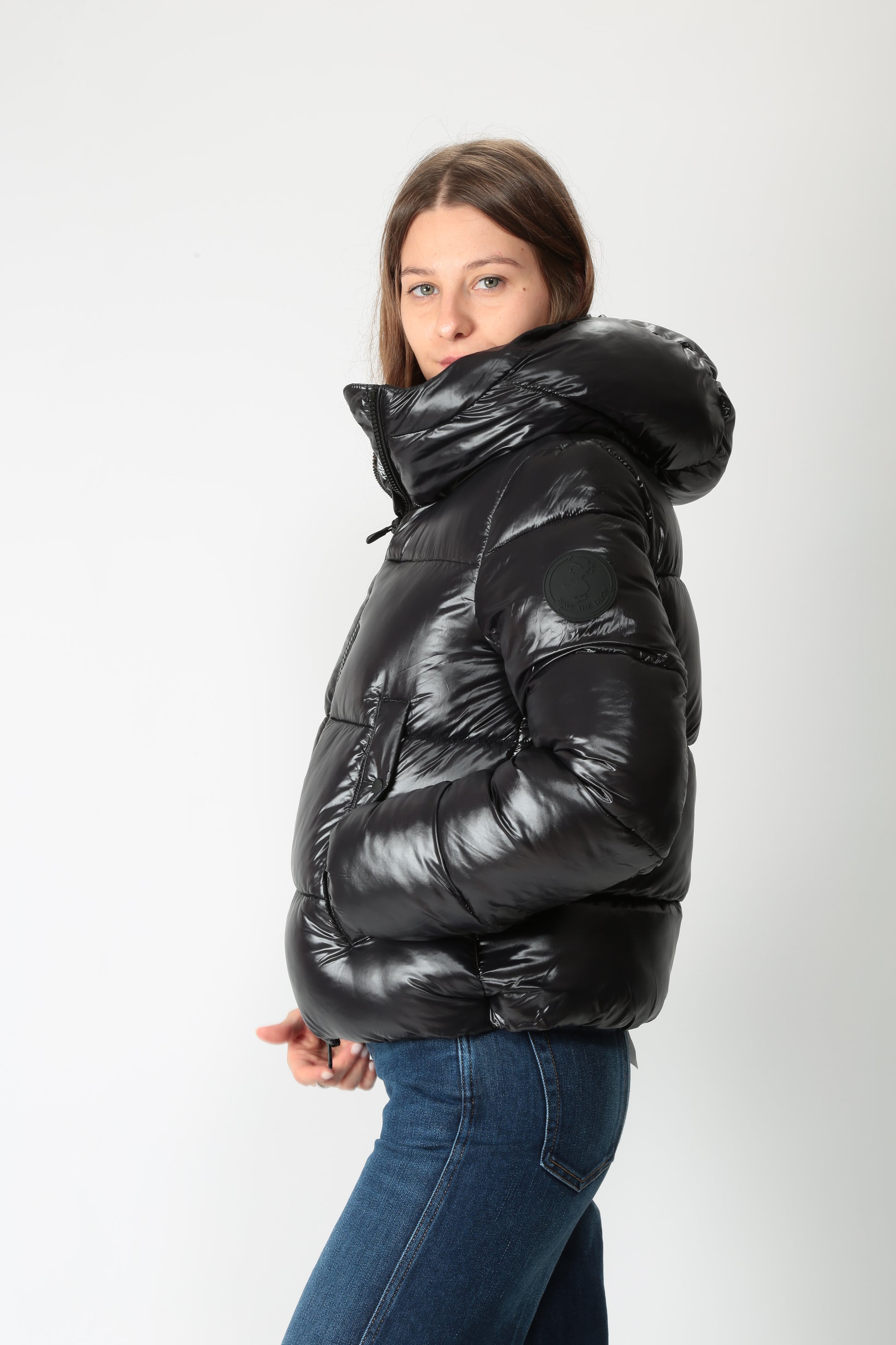 https://admin.shopify.com/store/gulieshop/products/15609270862173#:~:text=https%3A//www.gulieshop.it%20%E2%80%BA%20products%20%E2%80%BA%20save%2Dthe%2Dduck%2Dpiumino%2Dcorto%2Dbiddy%2Dlove21%2Dd31898w
