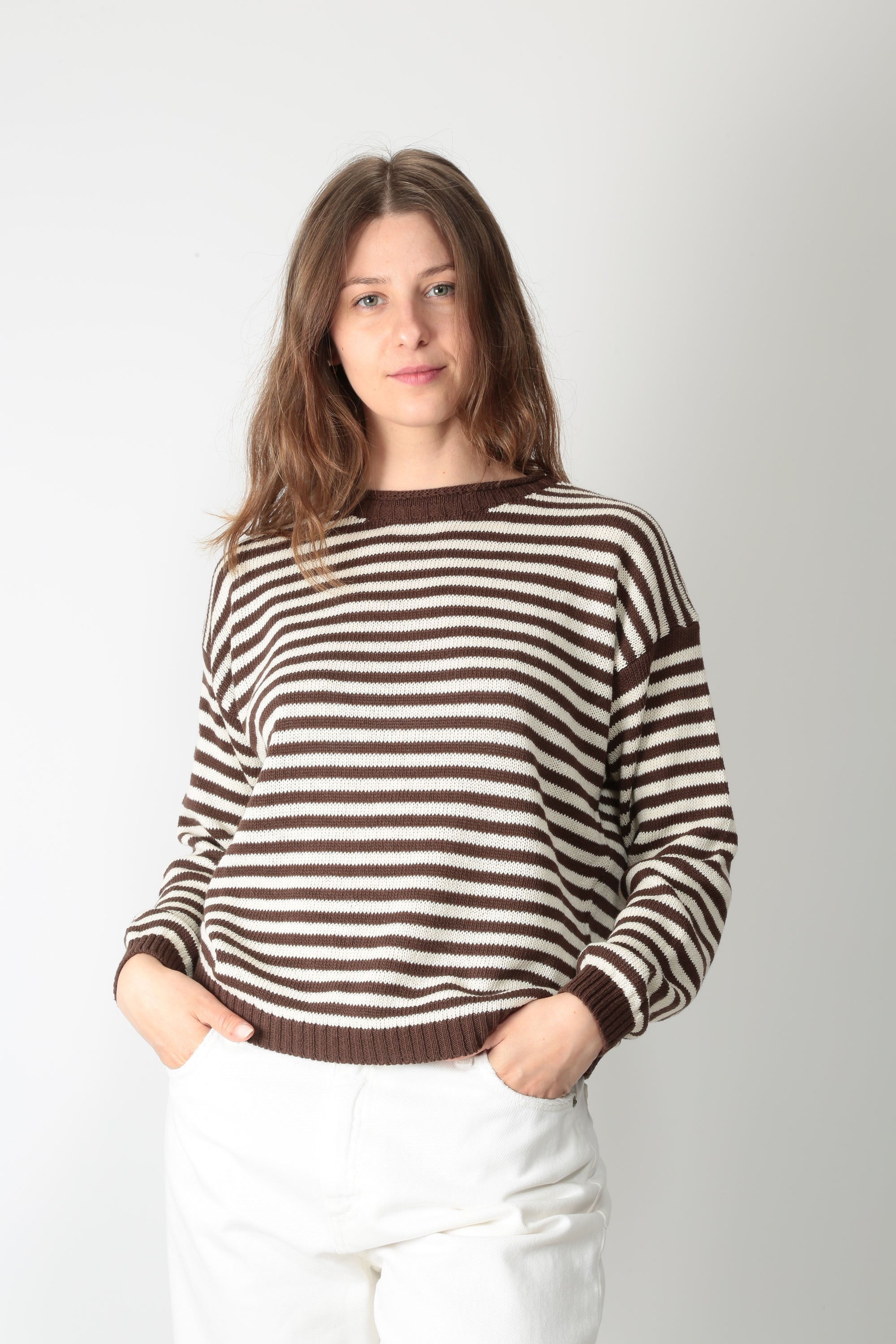 https://admin.shopify.com/store/gulieshop/products/16121552404829#:~:text=https%3A//www.gulieshop.it%20%E2%80%BA%20products%20%E2%80%BA%20tensione%2Din%2Dmaglia%2Din%2Dcotone%2D26356