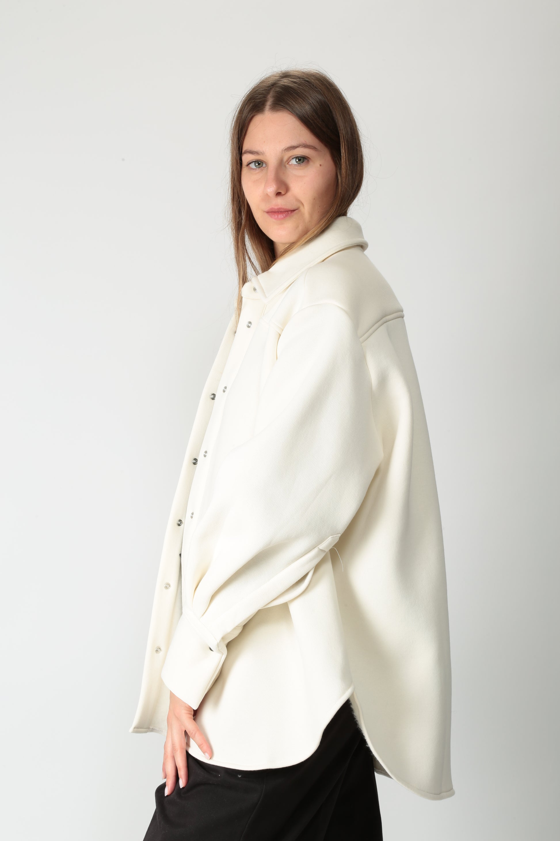 https://admin.shopify.com/store/gulieshop/products/15617497956701#:~:text=https%3A//www.gulieshop.it%20%E2%80%BA%20products%20%E2%80%BA%20the%2Dm%2Dgiacca%2Din%2Dfelpa%2Doversize%2Dhotel