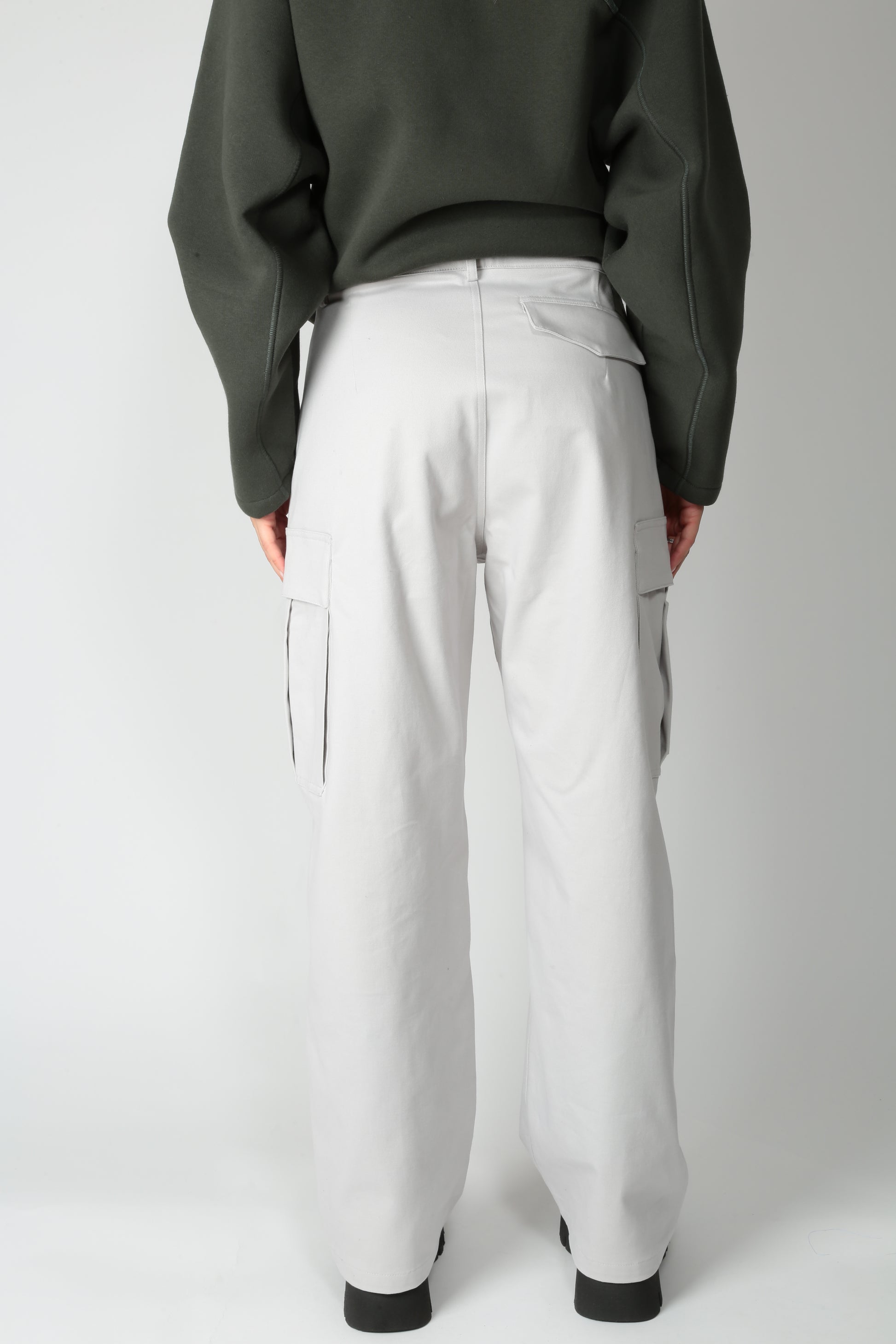https://admin.shopify.com/store/gulieshop/products/15617498480989#:~:text=https%3A//www.gulieshop.it%20%E2%80%BA%20products%20%E2%80%BA%20the%2Dm%2Dpantalone%2Dcargo%2Dtiberia