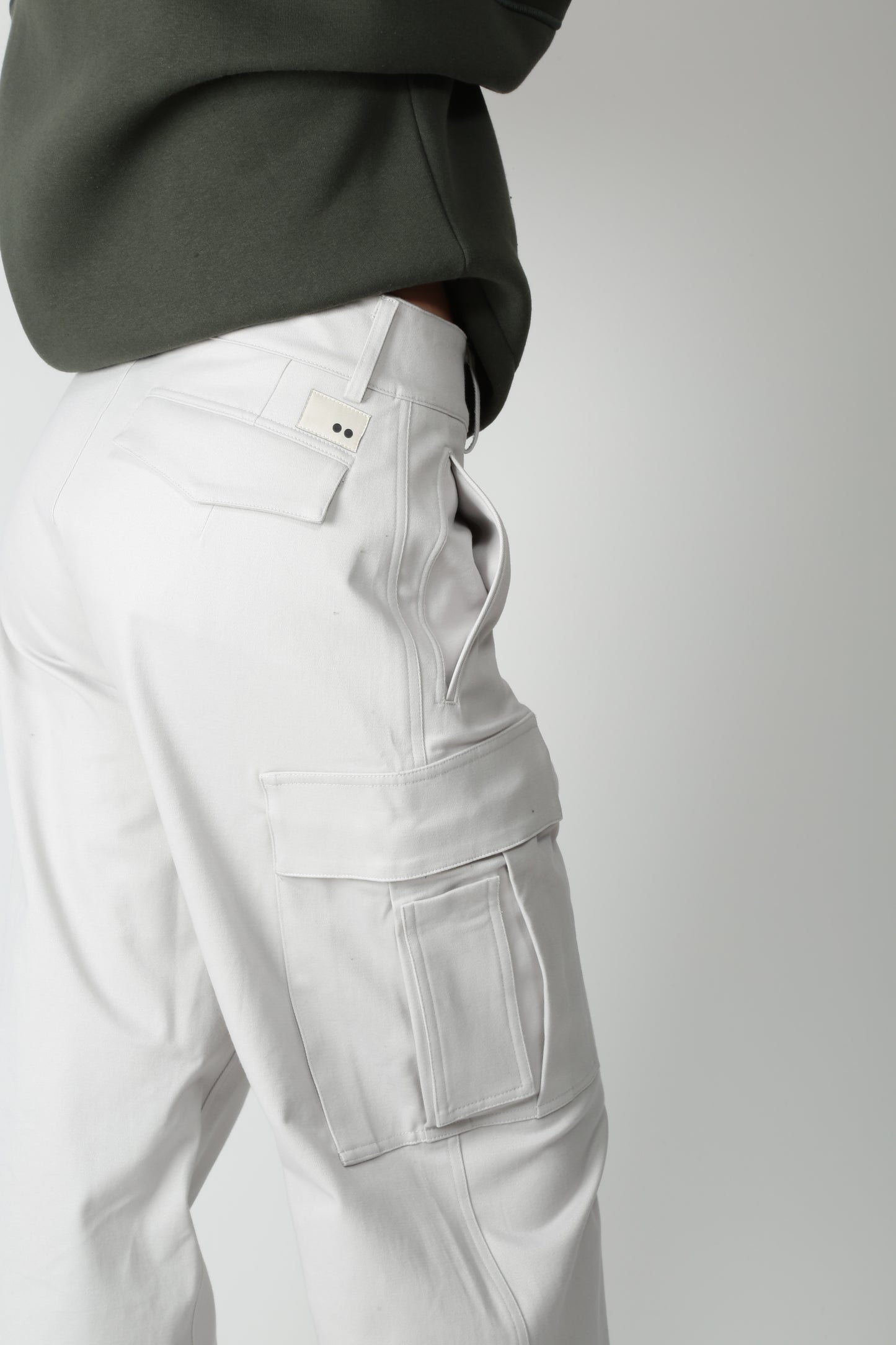 https://admin.shopify.com/store/gulieshop/products/15617498480989#:~:text=https%3A//www.gulieshop.it%20%E2%80%BA%20products%20%E2%80%BA%20the%2Dm%2Dpantalone%2Dcargo%2Dtiberia