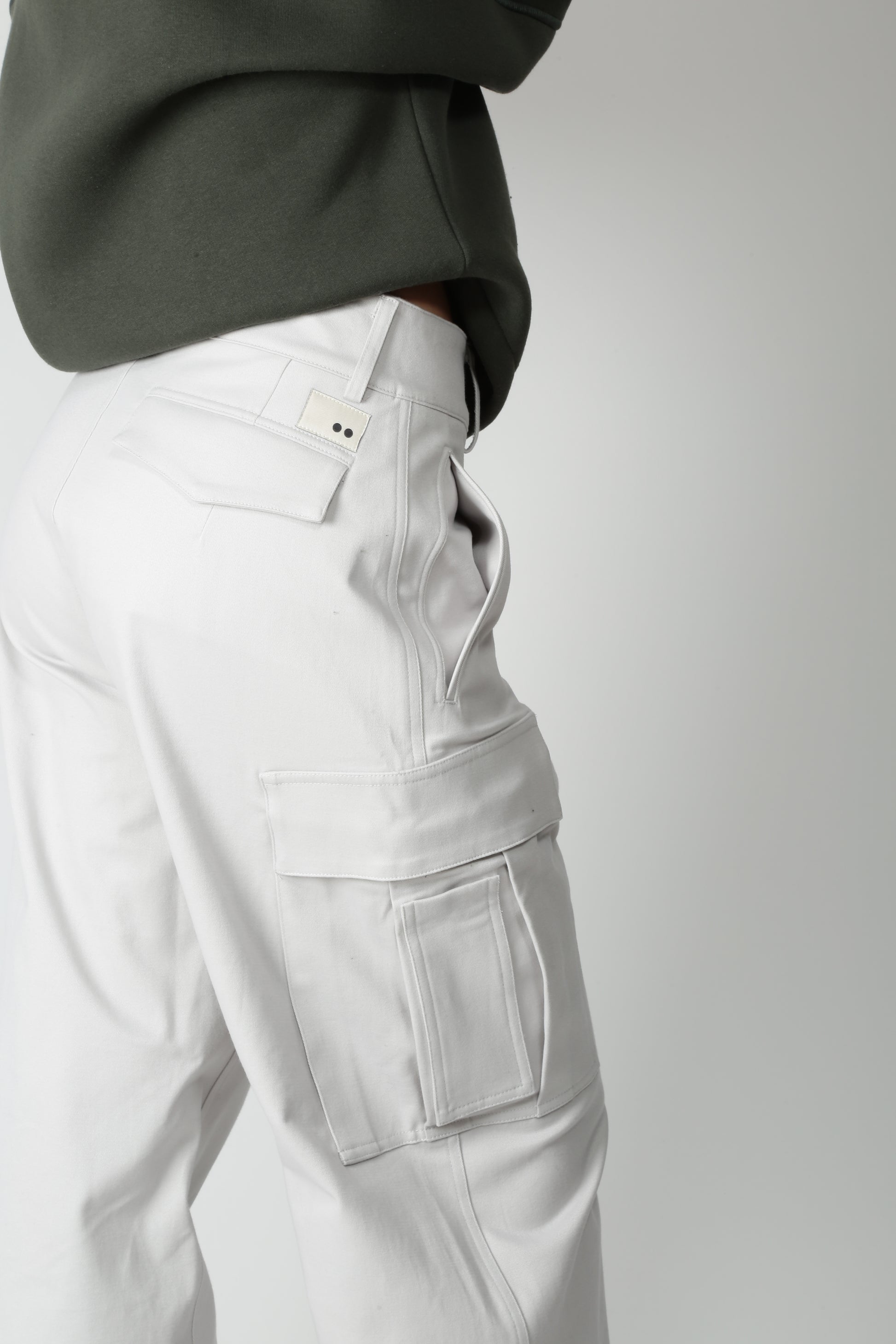 https://admin.shopify.com/store/gulieshop/products/15617498480989#:~:text=https%3A//www.gulieshop.it%20%E2%80%BA%20products%20%E2%80%BA%20the%2Dm%2Dpantalone%2Dcargo%2Dtiberia