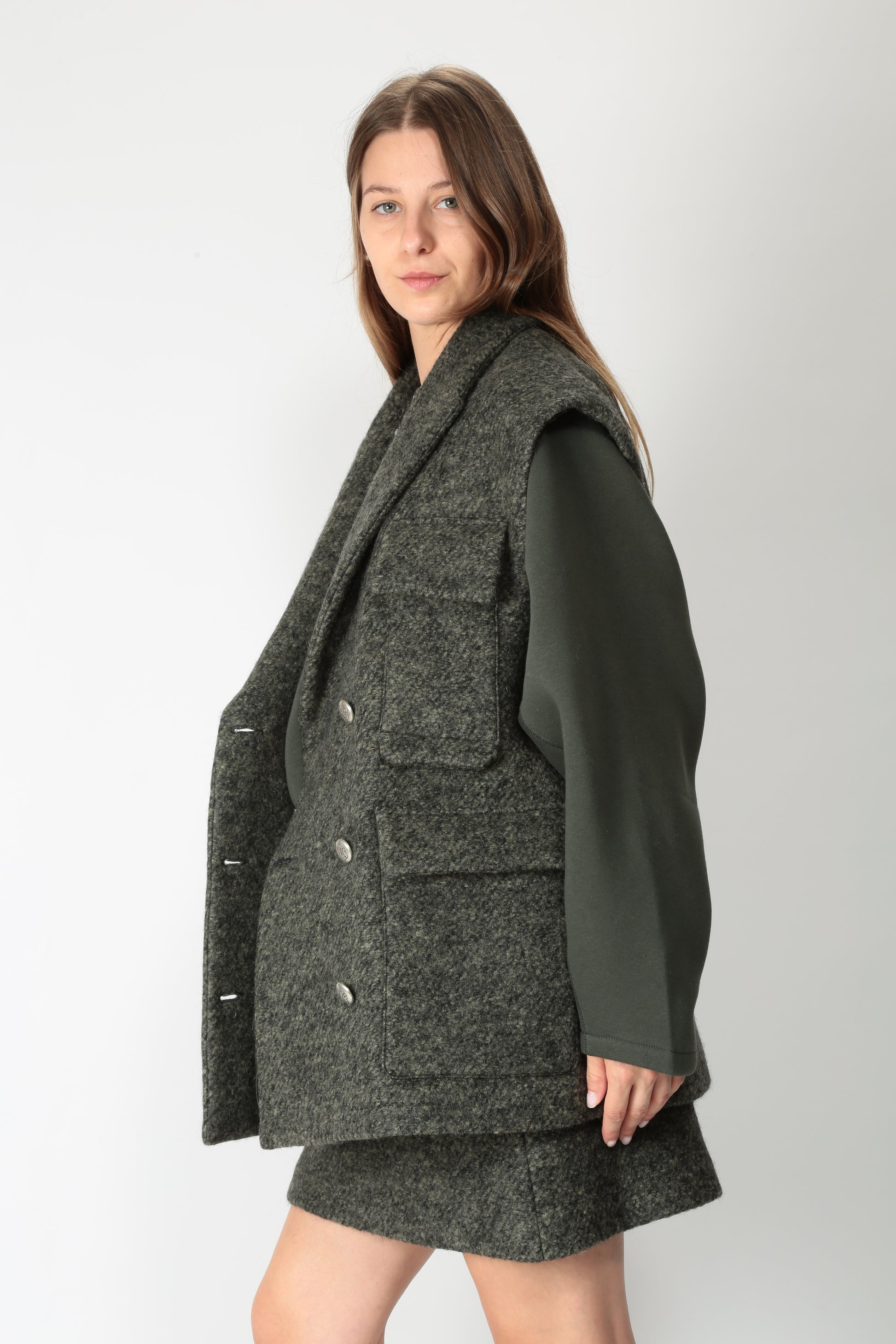 https://admin.shopify.com/store/gulieshop/products/15617498120541#:~:text=https%3A//www.gulieshop.it%20%E2%80%BA%20products%20%E2%80%BA%20the%2Dm%2Dgilet%2Doversize%2Din%2Dpanno%2Ddi%2Dlana%2Dgabriela