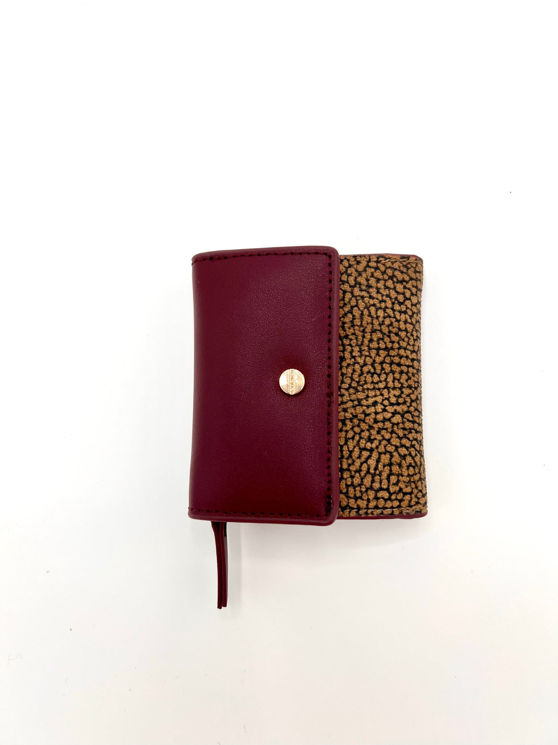 https://admin.shopify.com/store/gulieshop/products/15615157862749#:~:text=https%3A//www.gulieshop.it%20%E2%80%BA%20products%20%E2%80%BA%20borbonese%2Dportafoglio%2Dmini%2Din%2Dtela%2Dop%2D91020035220