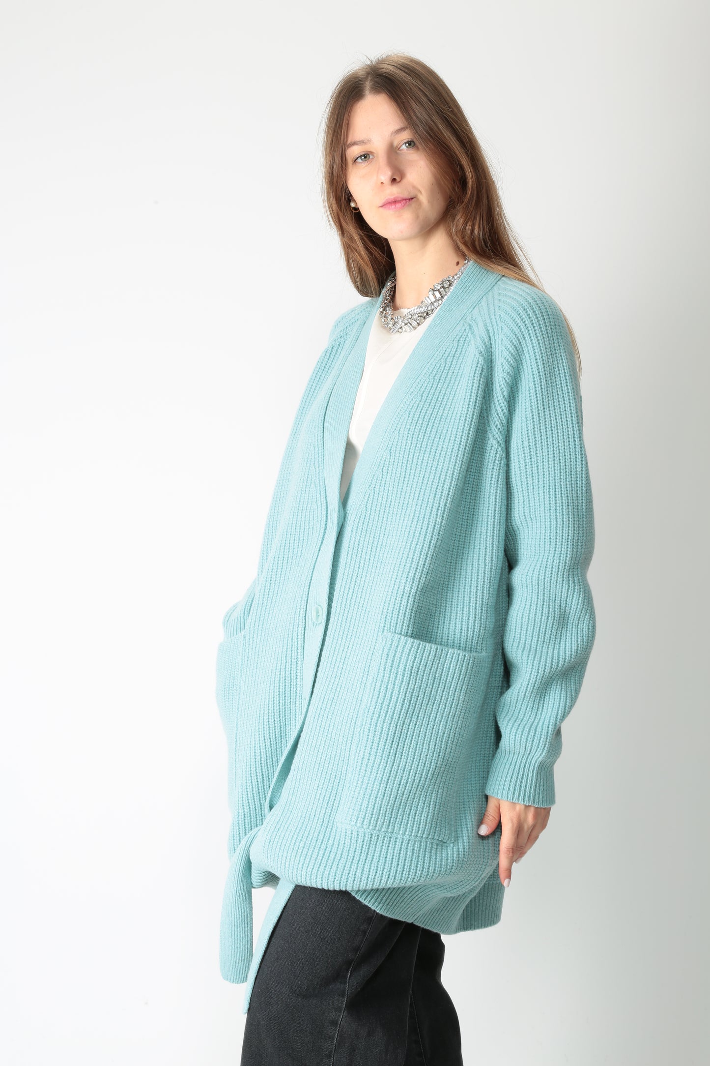 https://admin.shopify.com/store/gulieshop/products/15633572626781#:~:text=https%3A//www.gulieshop.it%20%E2%80%BA%20products%20%E2%80%BA%20jei%2Do%2Dcardigan%2Din%2Dmisto%2Dlana%2Doversize%2D4529