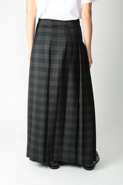 https://admin.shopify.com/store/gulieshop/products/15647677841757#:~:text=https%3A//www.gulieshop.it%20%E2%80%BA%20products%20%E2%80%BA%20department%2D5%2Dgonna%2Dlunga%2Dkilt%2Dgilles%2Ddg04851m2ts0195