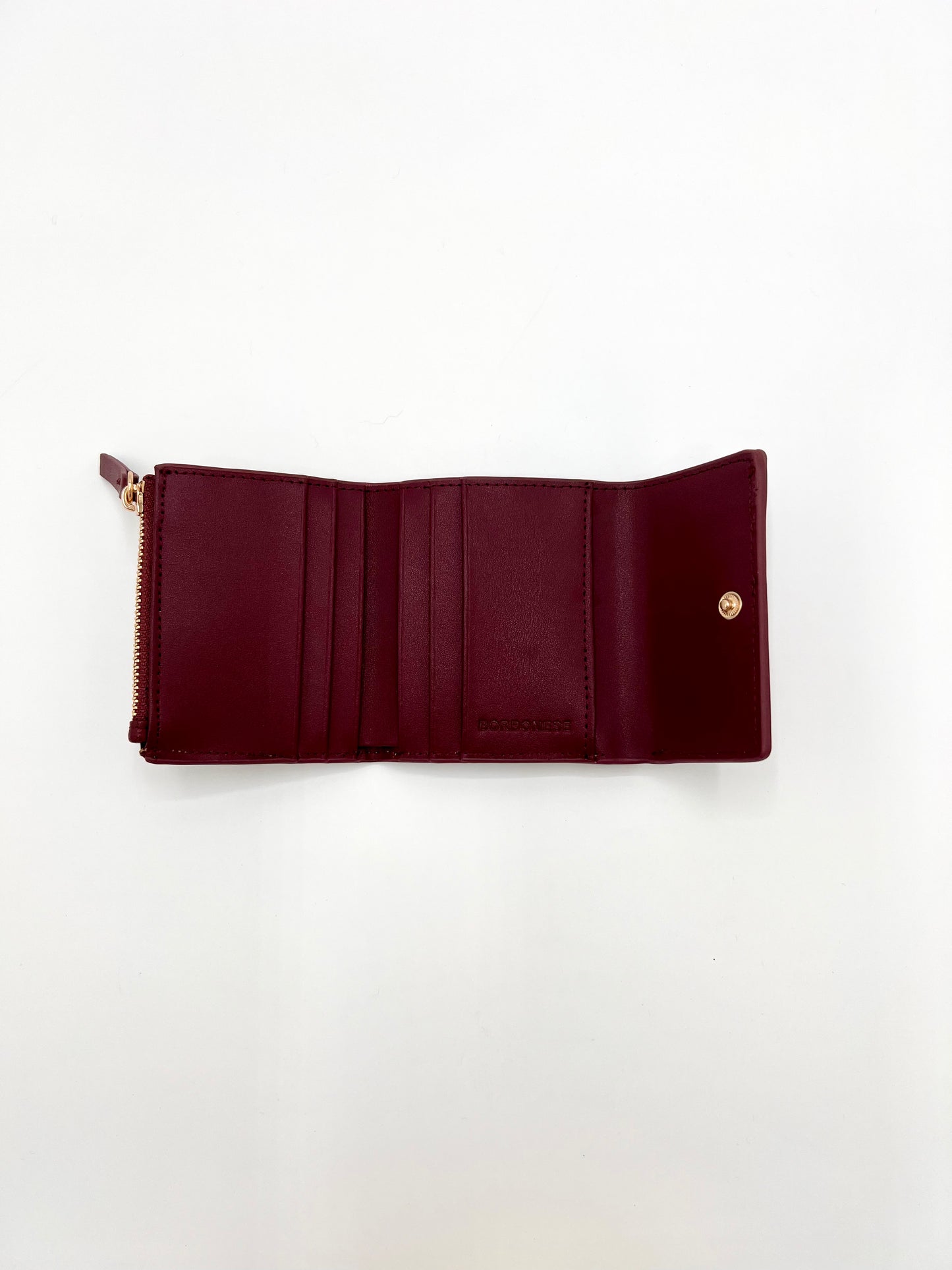 https://admin.shopify.com/store/gulieshop/products/15615157862749#:~:text=https%3A//www.gulieshop.it%20%E2%80%BA%20products%20%E2%80%BA%20borbonese%2Dportafoglio%2Dmini%2Din%2Dtela%2Dop%2D91020035220