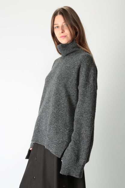https://admin.shopify.com/store/gulieshop/products/15647677940061#:~:text=https%3A//www.gulieshop.it%20%E2%80%BA%20products%20%E2%80%BA%20department%2D5%2Dmaglia%2Ddolcevita%2Din%2Dmisto%2Dlana%2Dpeggy%2Ddm089051m2mf0071