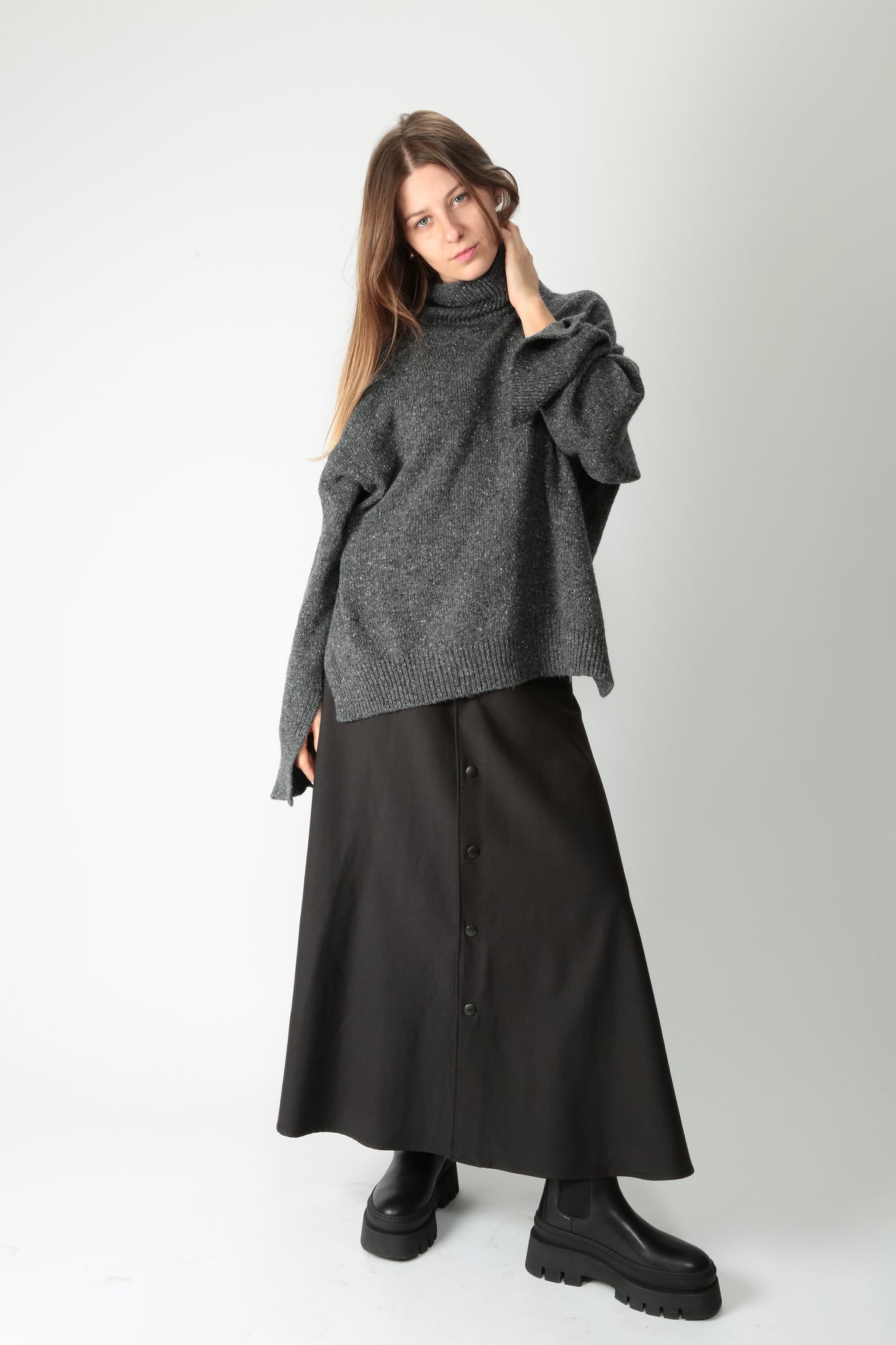 https://admin.shopify.com/store/gulieshop/products/15647677940061#:~:text=https%3A//www.gulieshop.it%20%E2%80%BA%20products%20%E2%80%BA%20department%2D5%2Dmaglia%2Ddolcevita%2Din%2Dmisto%2Dlana%2Dpeggy%2Ddm089051m2mf0071