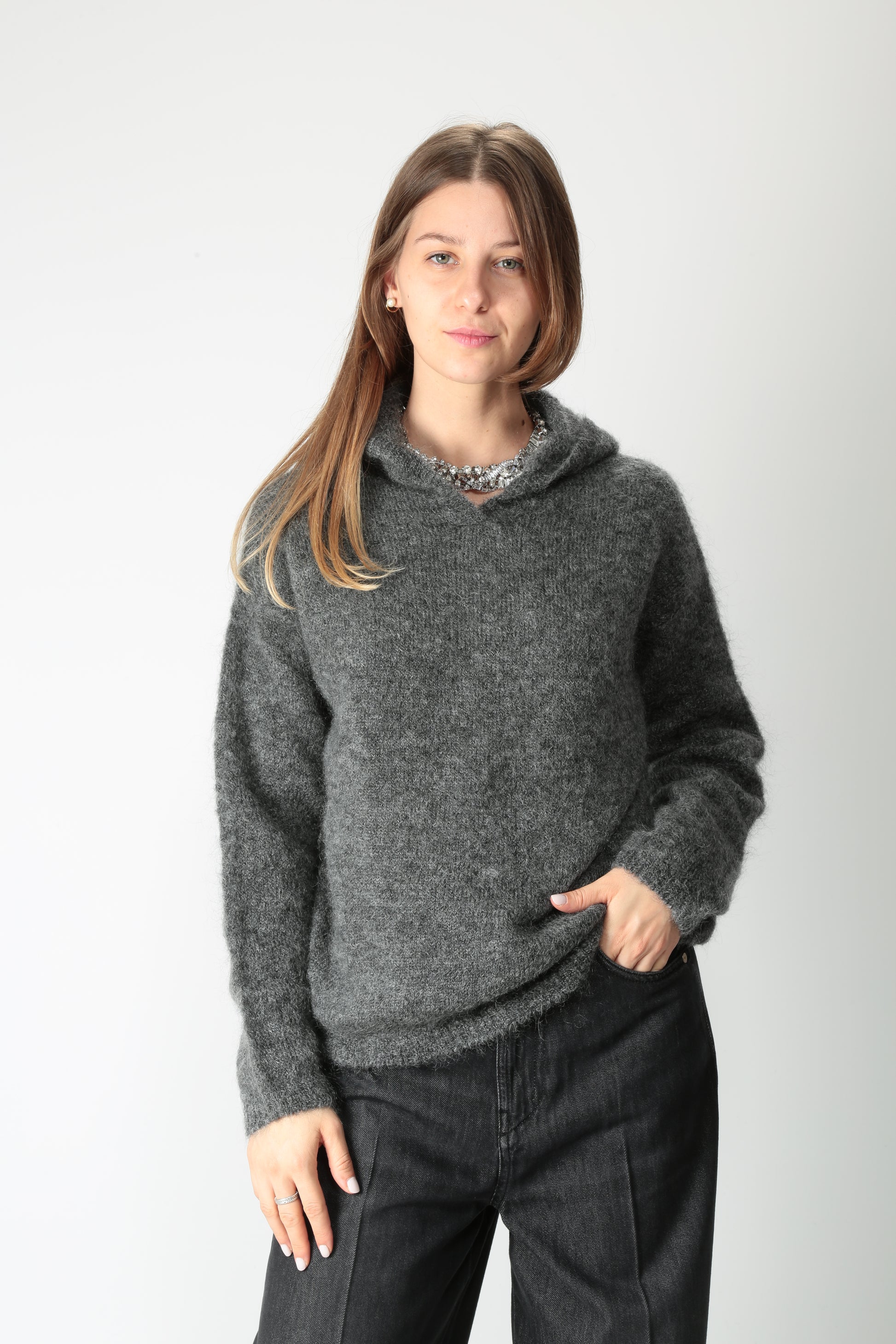 https://admin.shopify.com/store/gulieshop/products/15633562861917#:~:text=https%3A//www.gulieshop.it%20%E2%80%BA%20products%20%E2%80%BA%20s%2Dmaxmaramaglia%2Dtaglio%2Dfelpa%2Din%2Dmisto%2Dmohair%2Dattuale%2D1