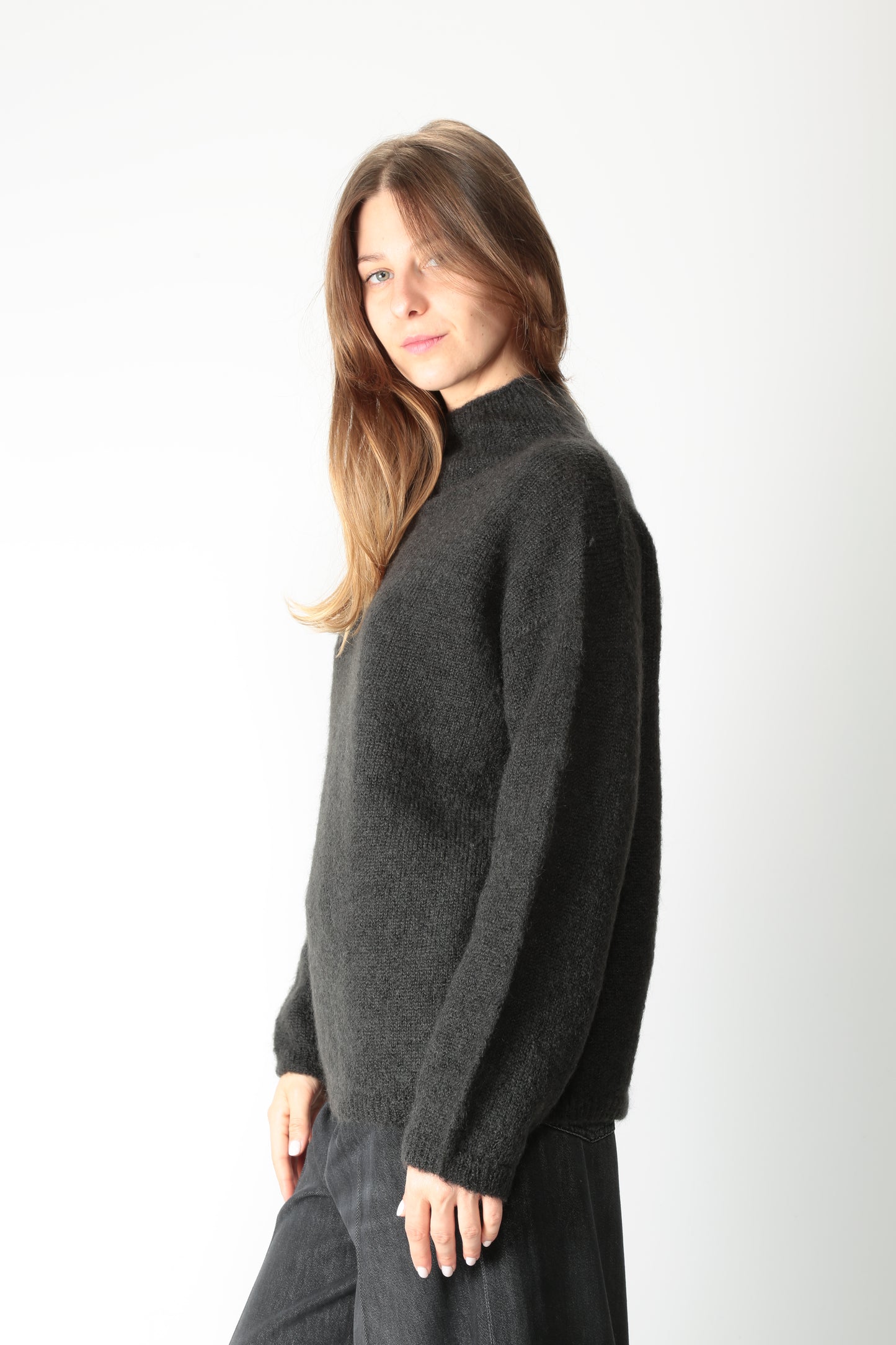 https://admin.shopify.com/store/gulieshop/products/15633562894685#:~:text=https%3A//www.gulieshop.it%20%E2%80%BA%20products%20%E2%80%BA%20s%2Dmaxmara%2Dmaglia%2Din%2Dmisto%2Dmohair%2Dtaro