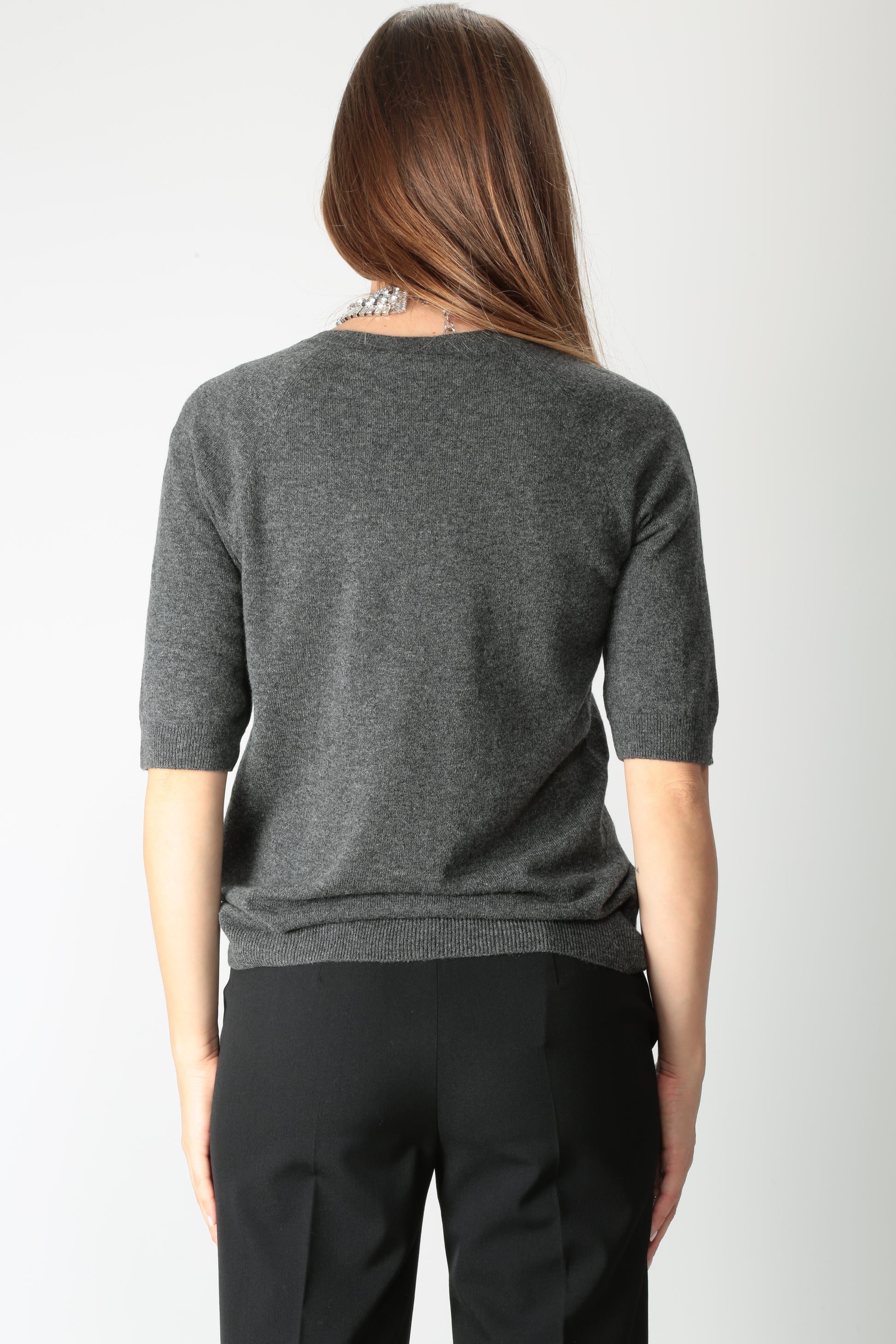 https://admin.shopify.com/store/gulieshop/products/15633558110557#:~:text=https%3A//www.gulieshop.it%20%E2%80%BA%20products%20%E2%80%BA%20maxmara%2Dmm%2Dmaglia%2Din%2Dfilo%2Dlana%2De%2Dcachemire%2Dyen