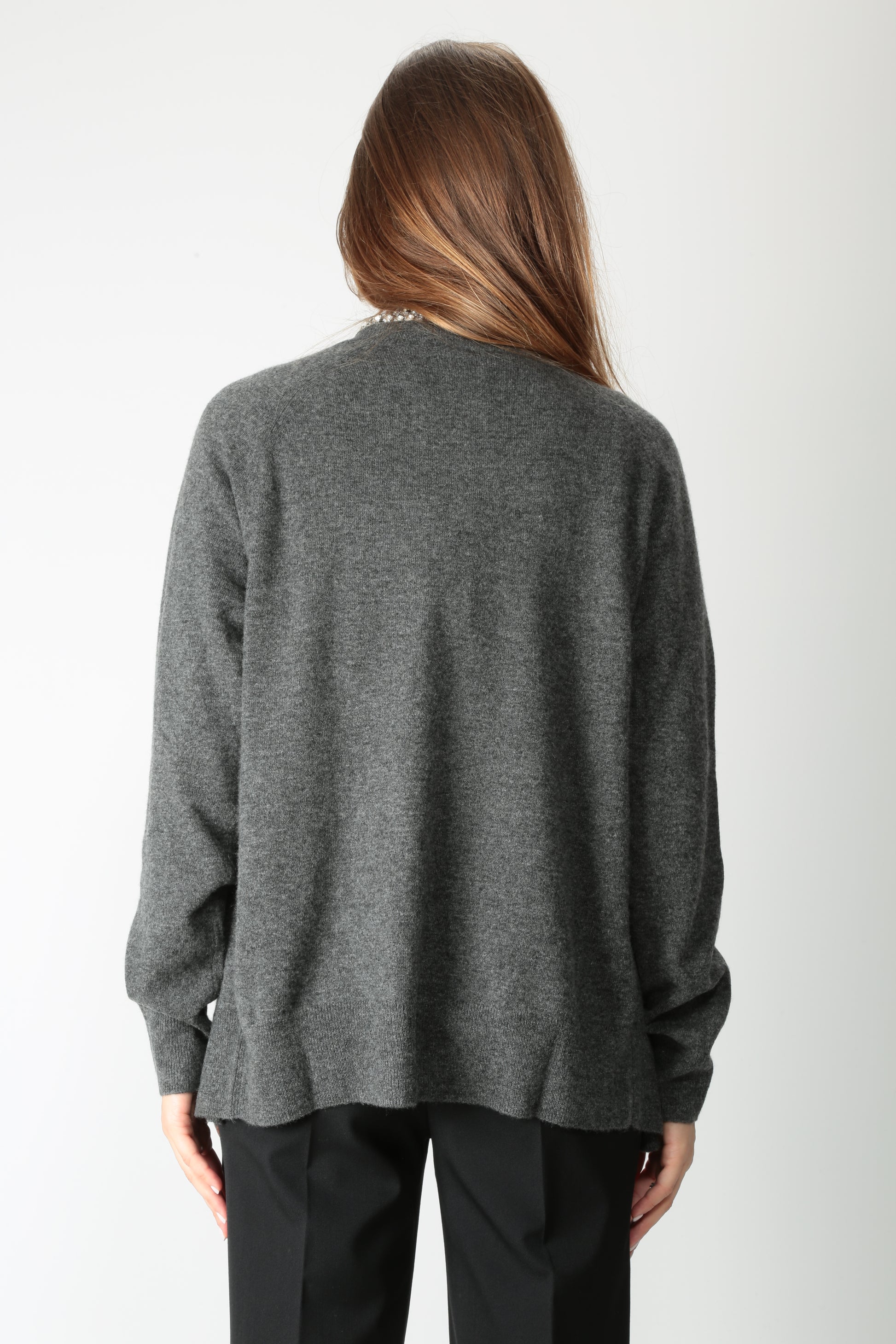 https://admin.shopify.com/store/gulieshop/products/15633558143325#:~:text=https%3A//www.gulieshop.it%20%E2%80%BA%20products%20%E2%80%BA%20maxmara%2Dmm%2Dcardigan%2Din%2Dfilo%2Ddi%2Dlana%2De%2Dcachemire%2Dtenente