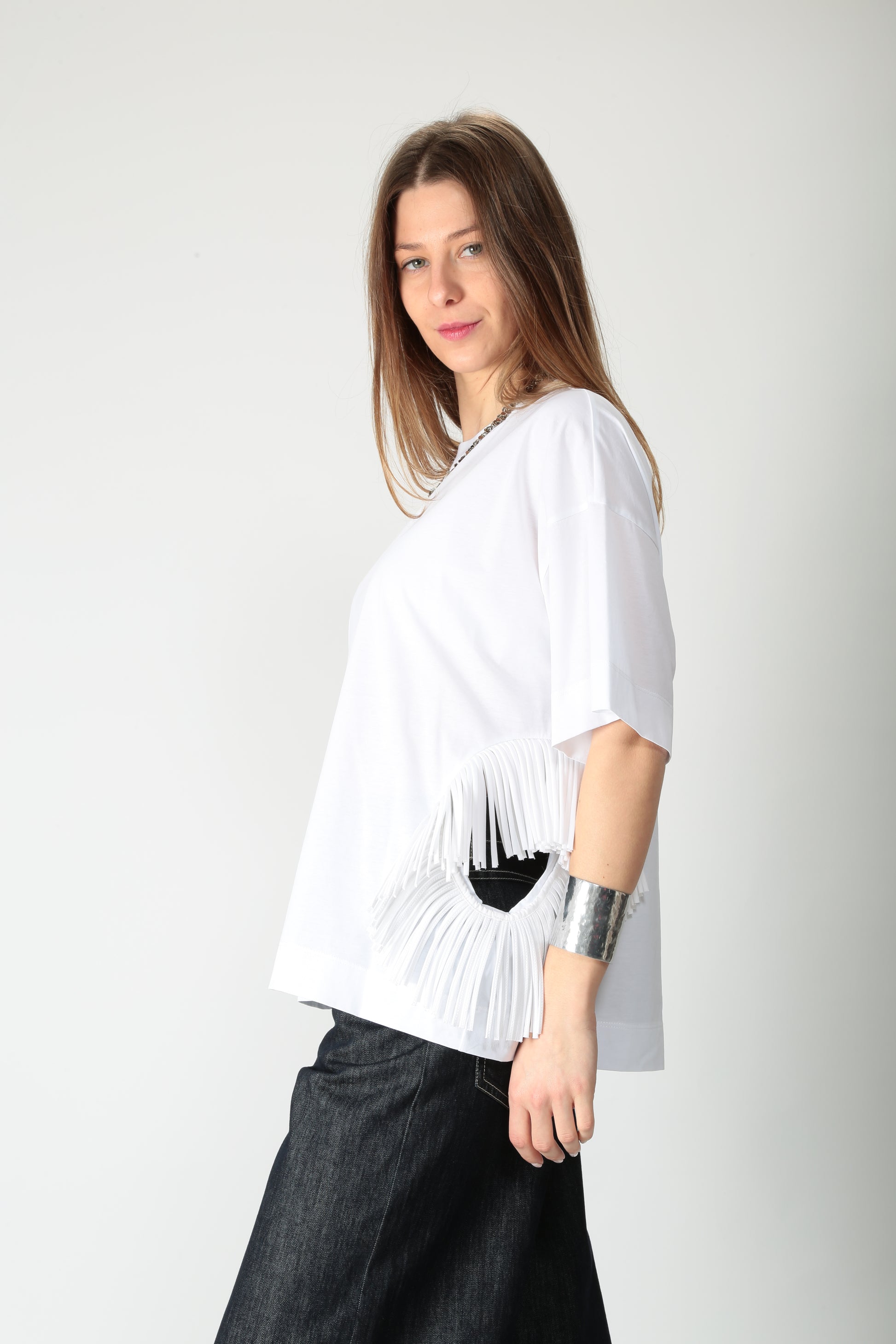 https://admin.shopify.com/store/gulieshop/products/15034969194845#:~:text=https%3A//www.gulieshop.it%20%E2%80%BA%20products%20%E2%80%BA%20meimeij%2Dt%2Dshirt%2Dcon%2Doblo%2Dm5px06%2D1