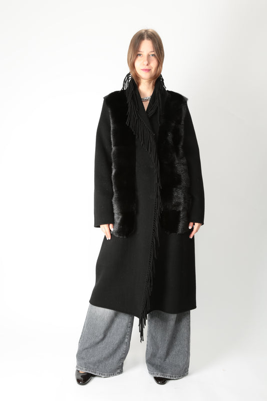 https://admin.shopify.com/store/gulieshop/products/15663943188829#:~:text=https%3A//www.gulieshop.it%20%E2%80%BA%20products%20%E2%80%BA%20violanti%2Dcappotto%2Dcon%2Dfangia%2Dvd438%2D5902