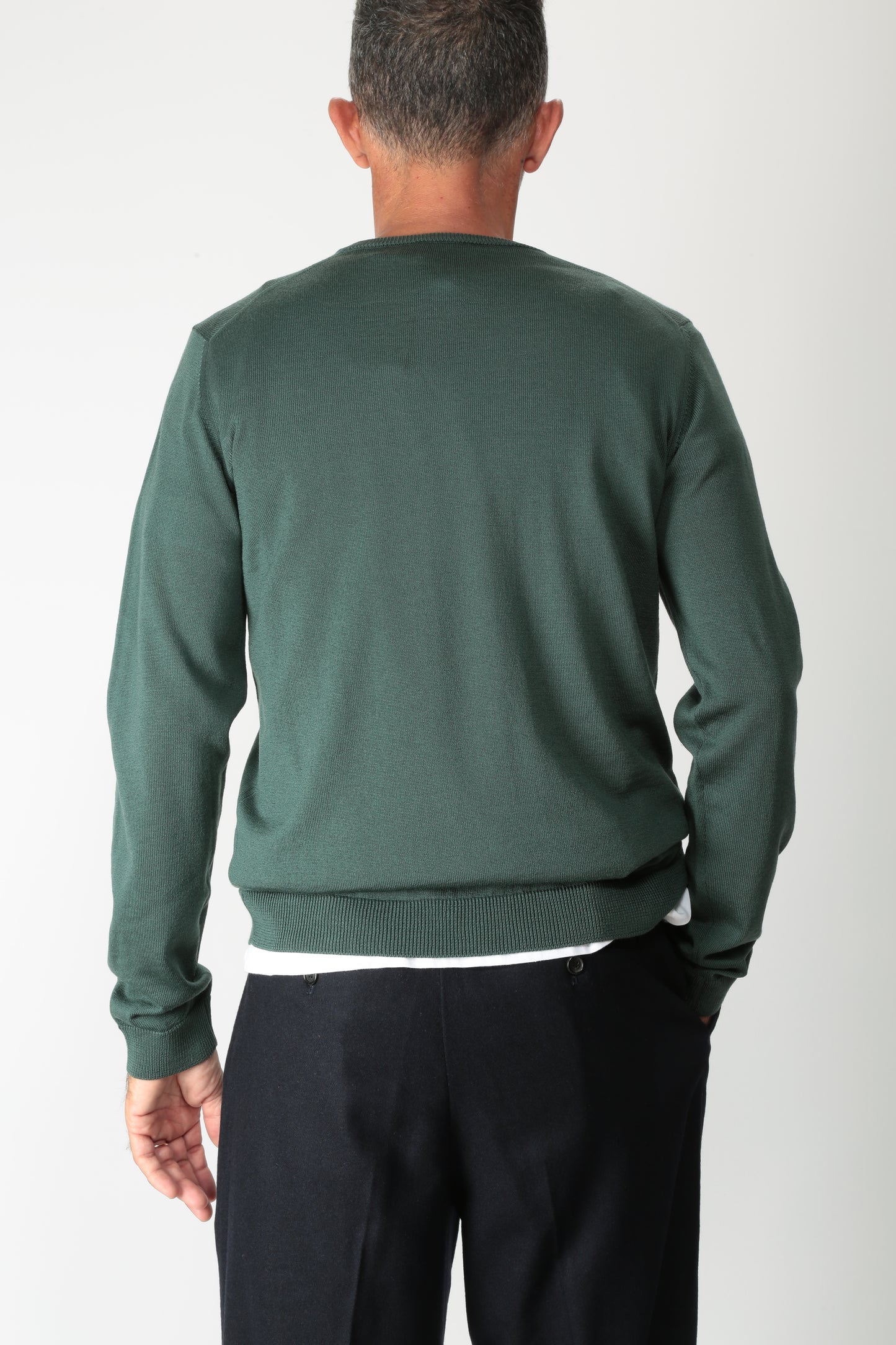 https://www.gulieshop.it › products › r-collina-maglia-scollo-a-v-253m01002