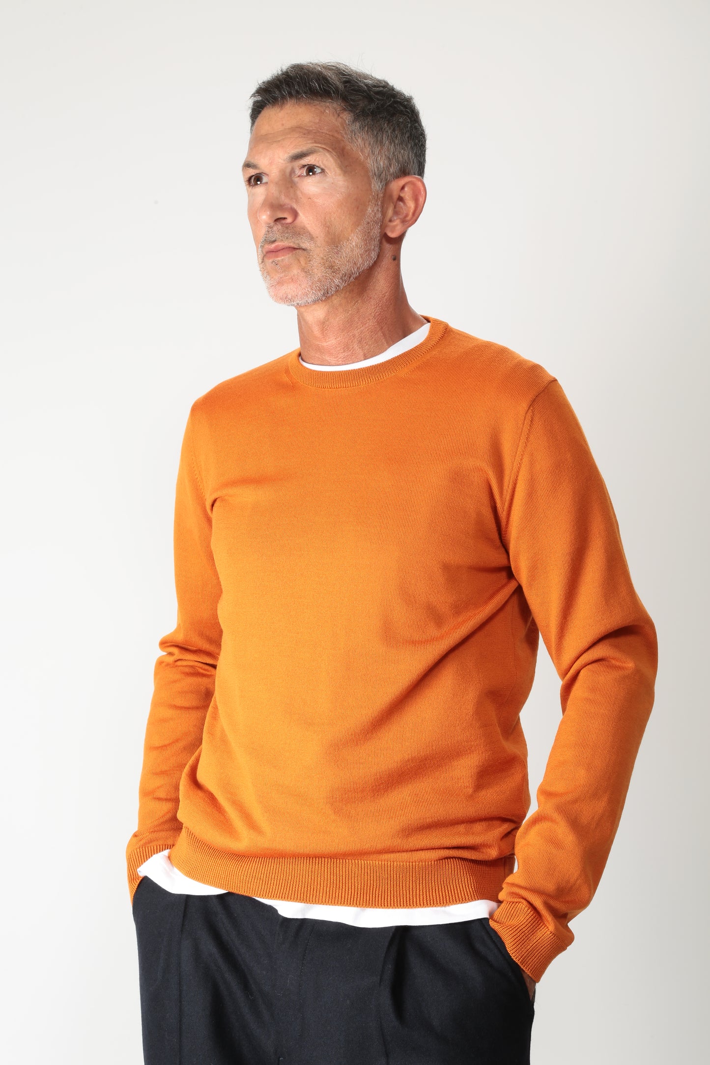 https://www.gulieshop.it › products › r-collina-maglia-scollo-a-v-253m01001