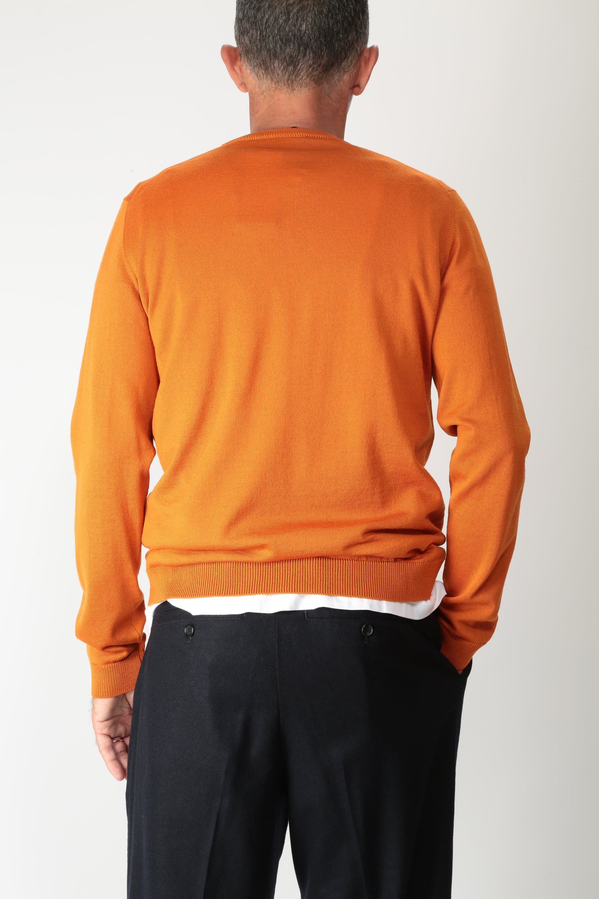 https://www.gulieshop.it › products › r-collina-maglia-scollo-a-v-253m01001