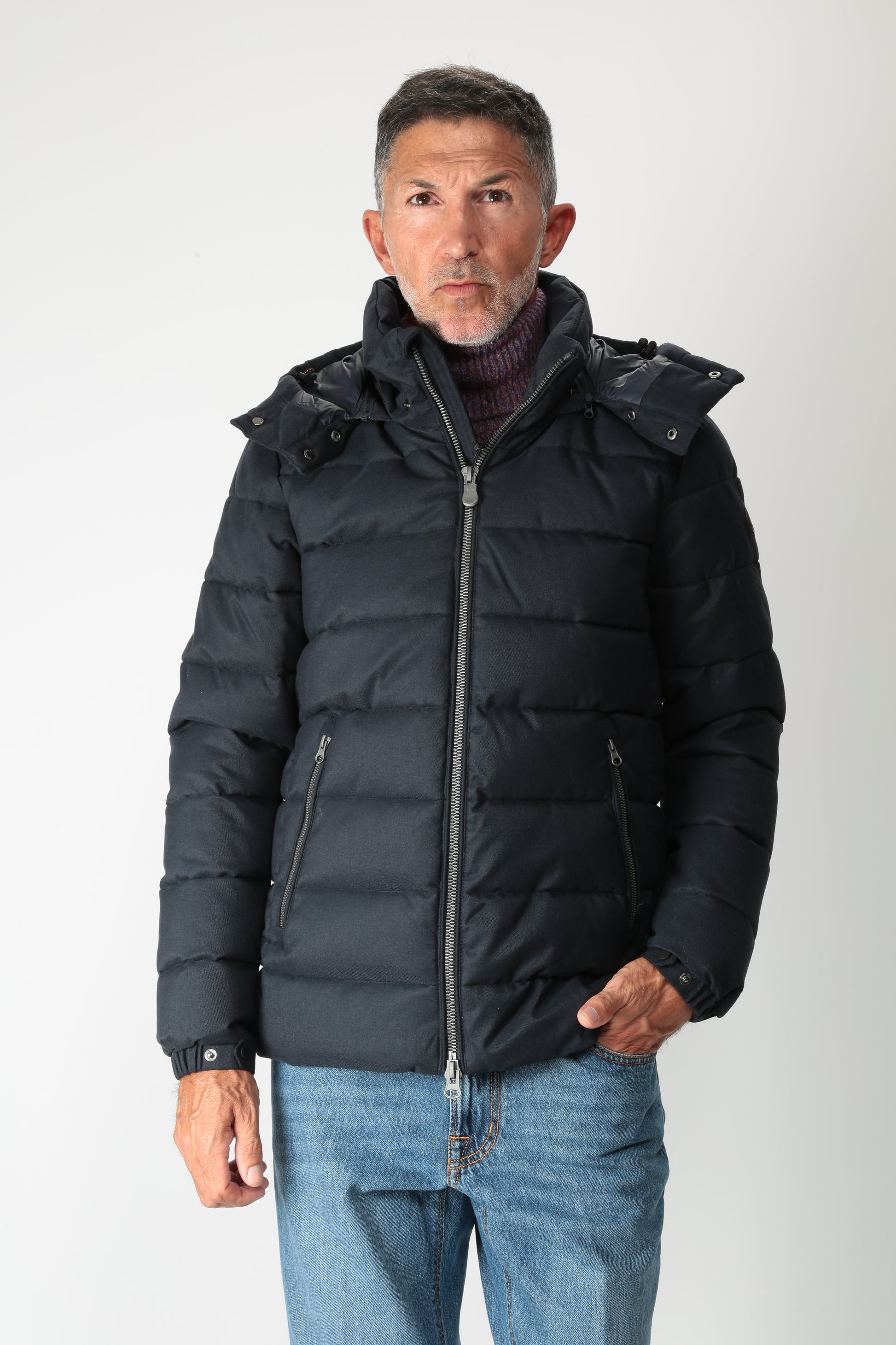 https://admin.shopify.com/store/gulieshop/products/15661853344093#:~:text=https%3A//www.gulieshop.it%20%E2%80%BA%20products%20%E2%80%BA%20save%2Dthe%2Dduck%2Dpiumino%2Dcorto%2Dimbottito%2Dflan21%2Dconstantin%2Dd31653m